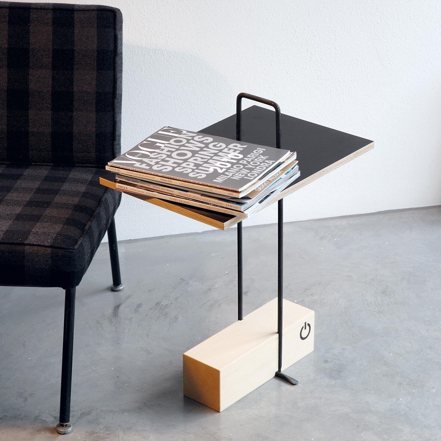 Moormann Abgemahnt Side Table