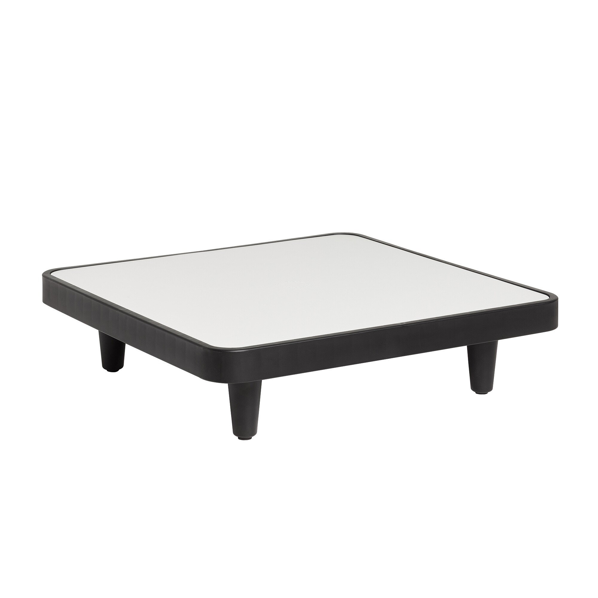 Paletti Outdoor Side Table