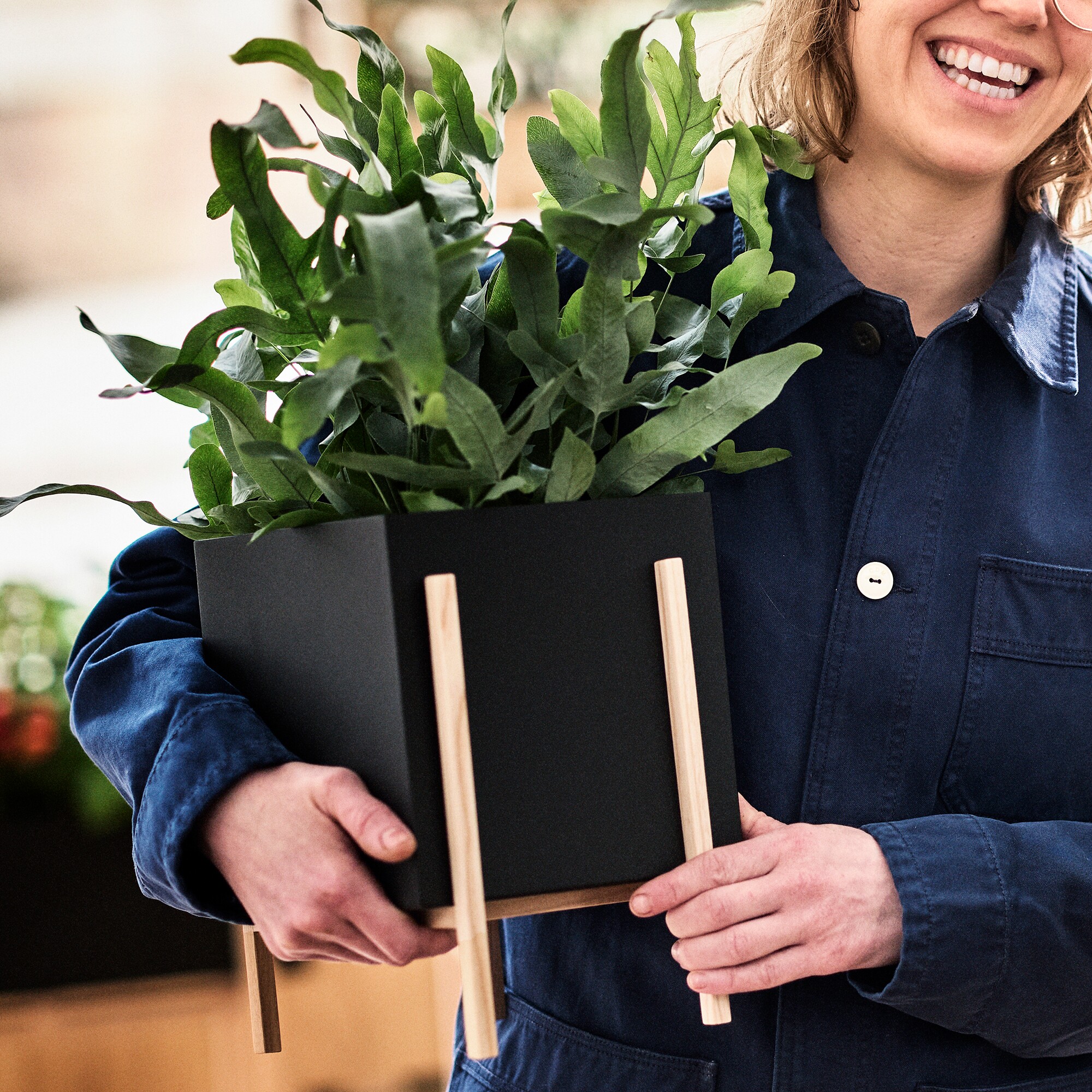 Botanic Pedestal Pot