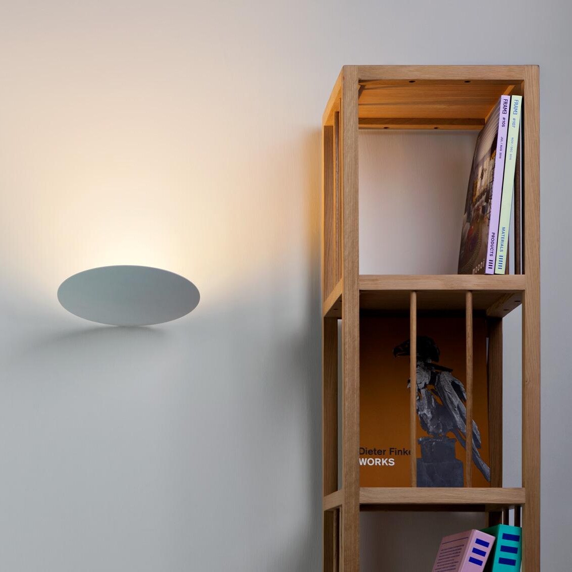 Lederam W1 25 LED Wall Lamp