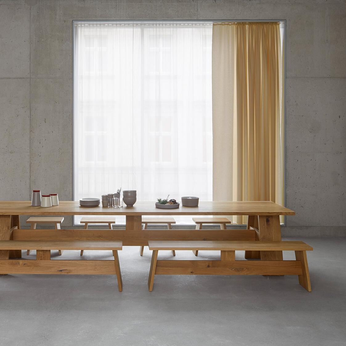 e15 DC01 Fayland Table