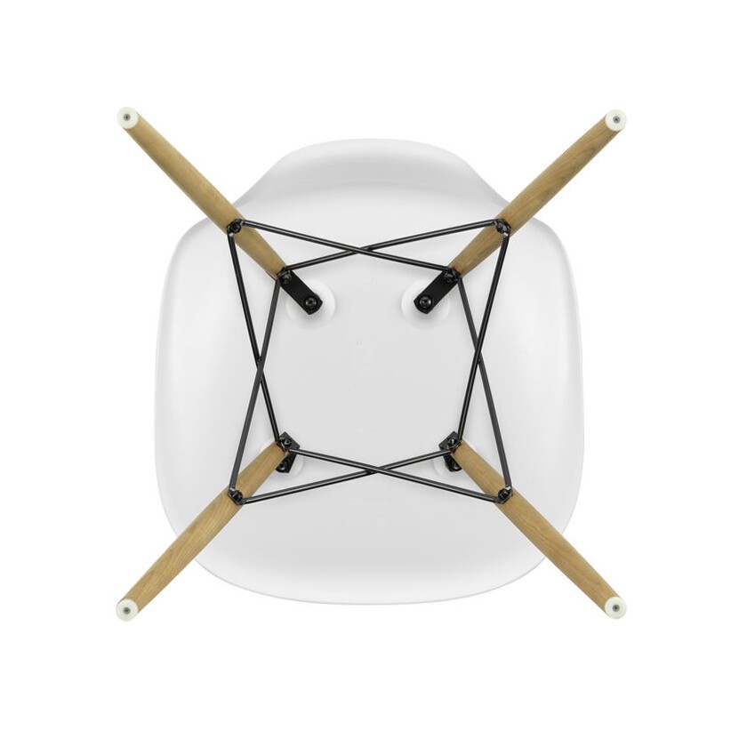 Eames Plastic Side Chair DSW RE Ash Base