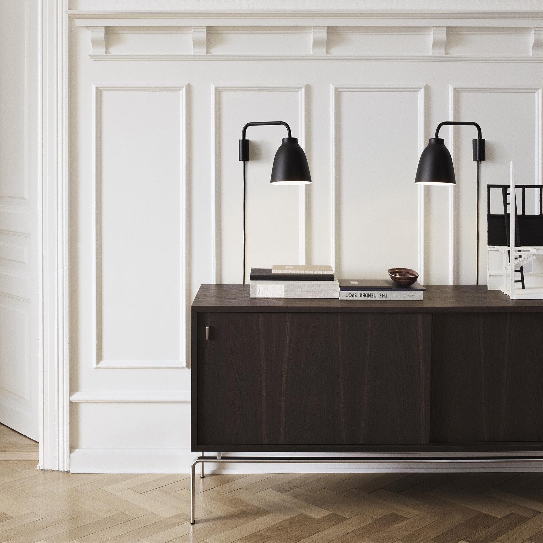 Caravaggio™ Read Wall Lamp