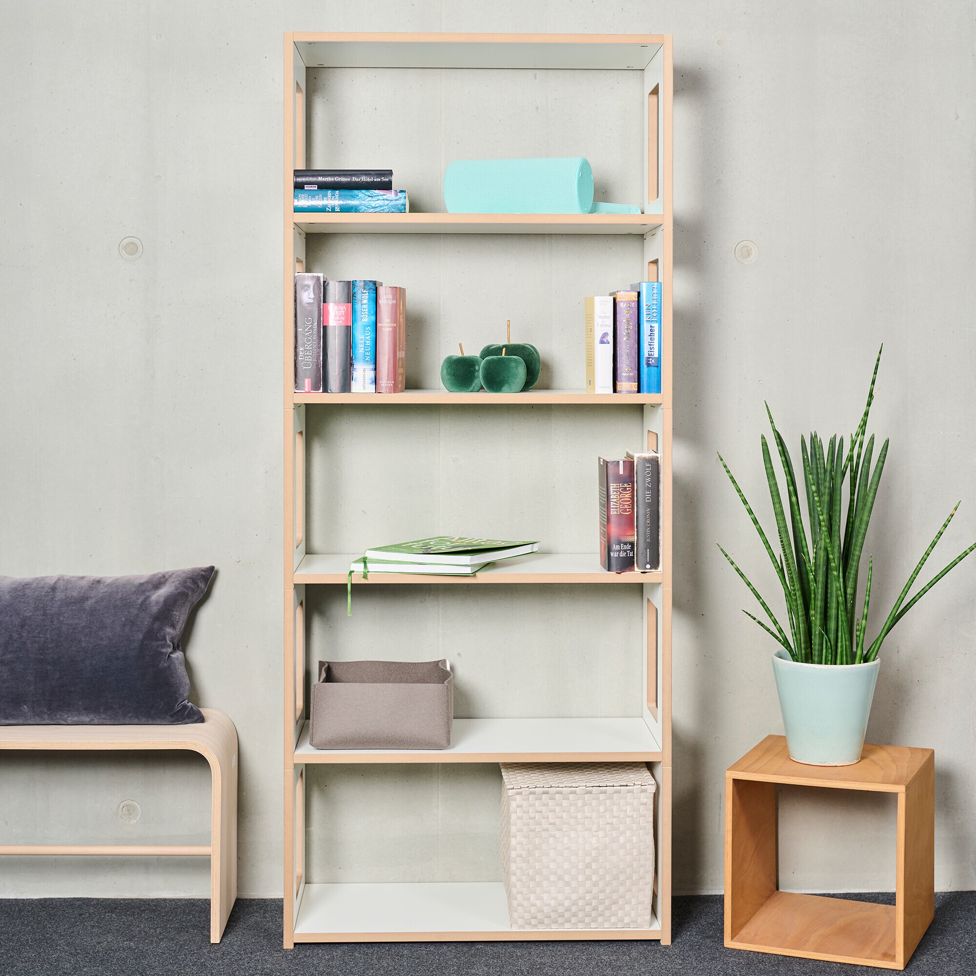 Hochstapler Blick Shelf 76x108.7cm