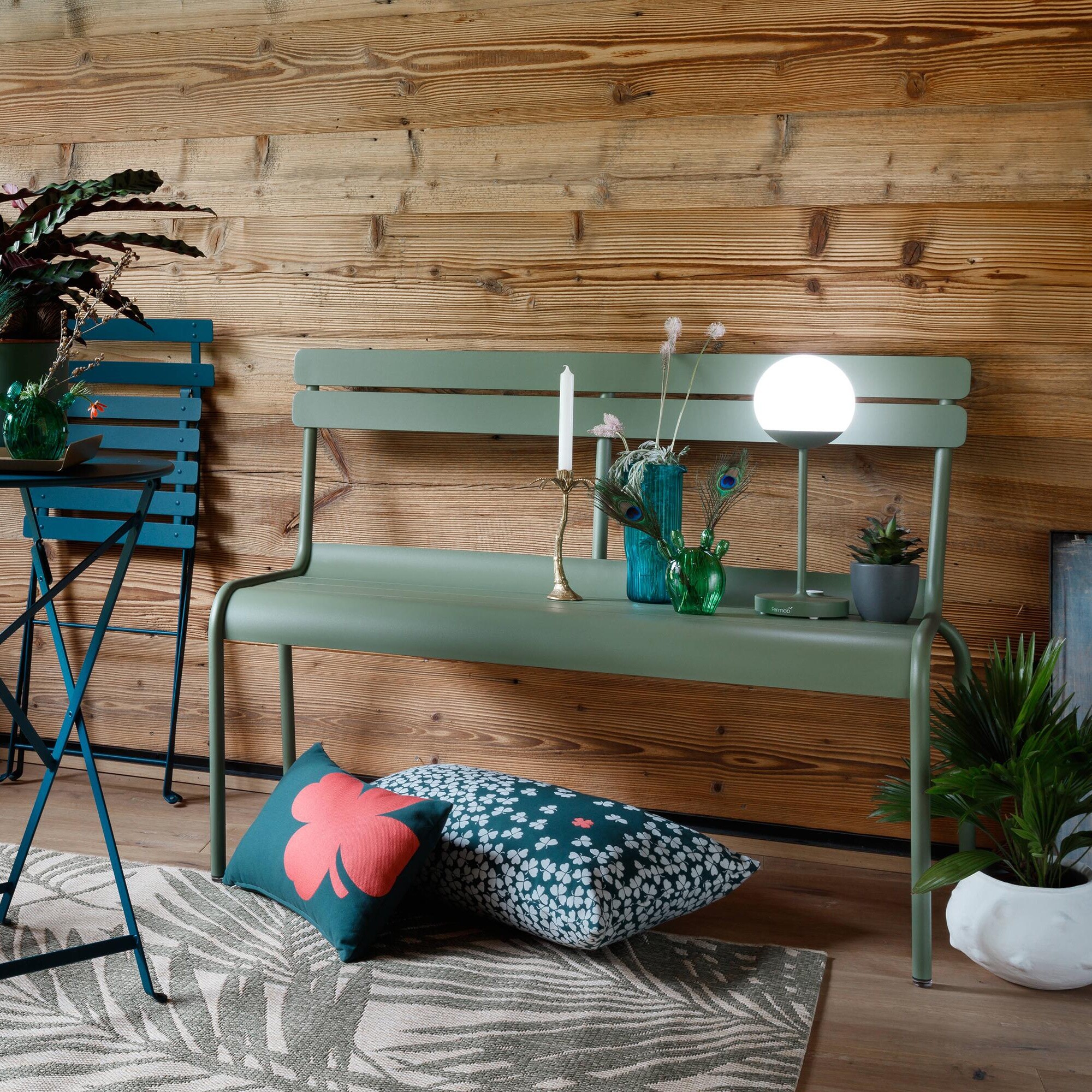 Mooon! LED Table Lamp With Battery