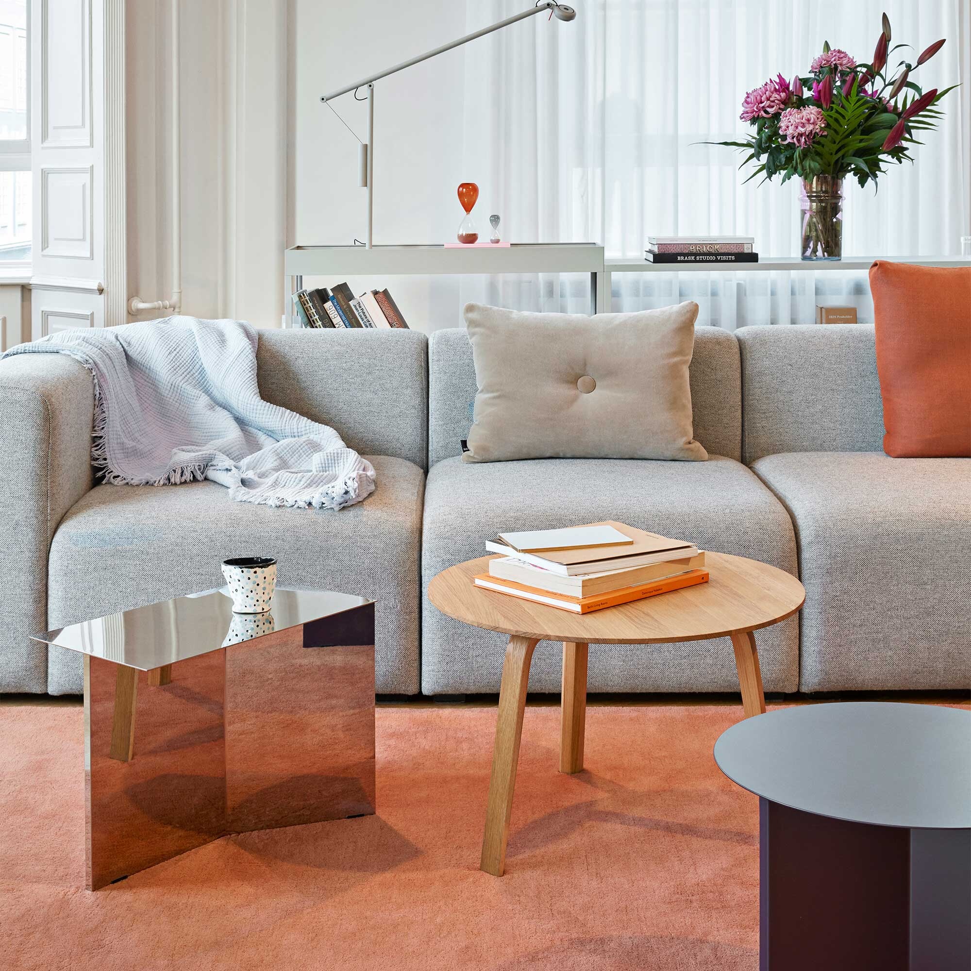 Bella Side Table ØxH 60x39cm