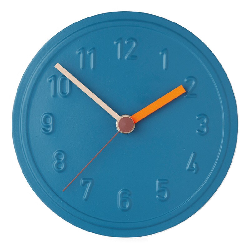 Alu Alu Wall Clock