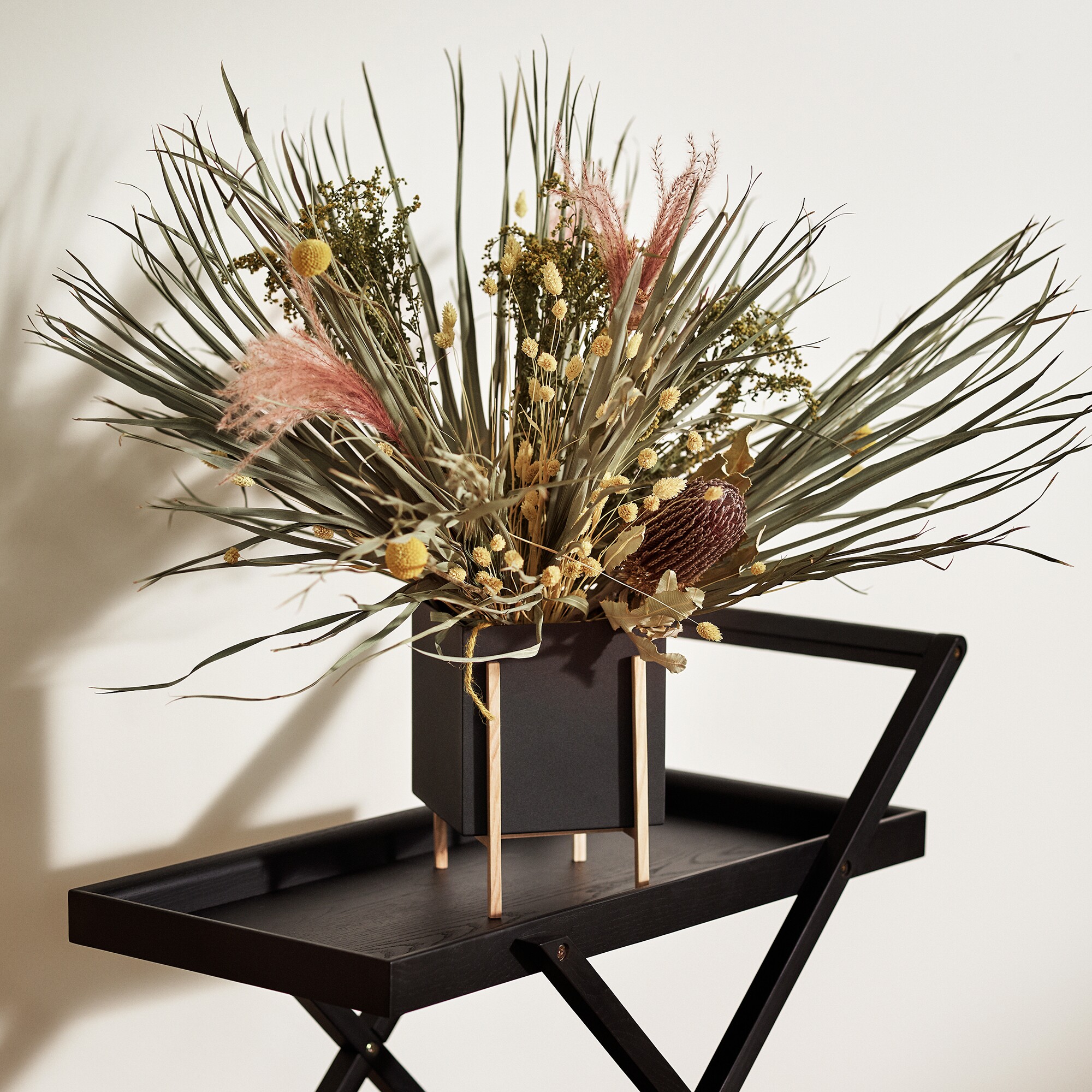 Botanic Pedestal Pot