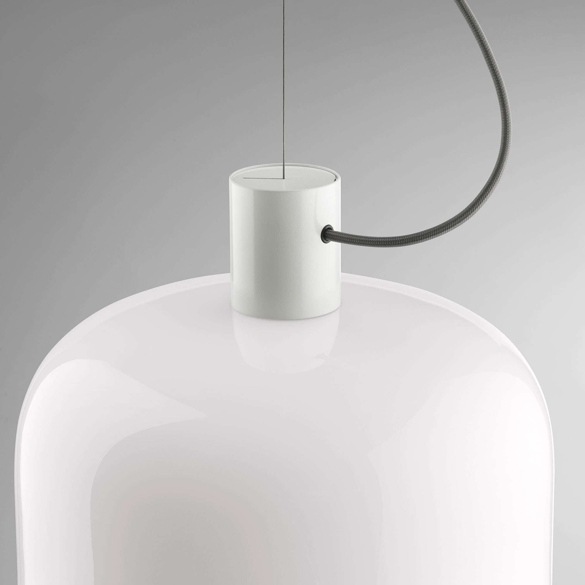 Bellhop S1 Glass Suspension Lamp