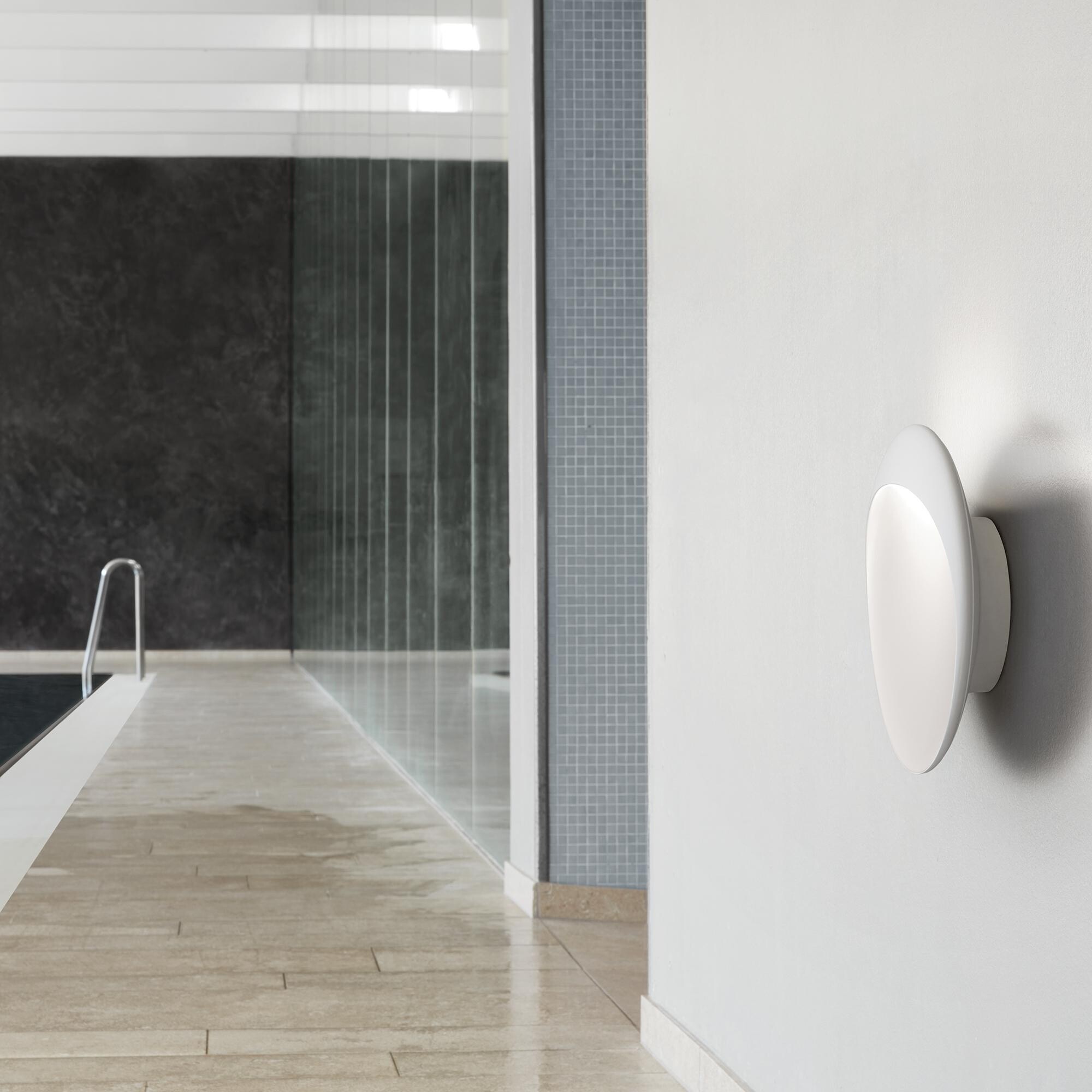 Flindt LED Wall Lamp In/Outdoor