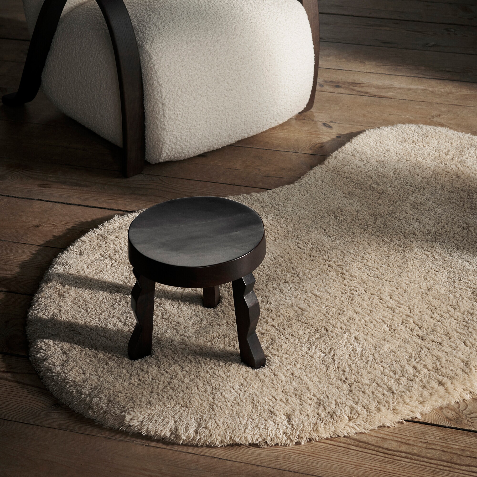 Forma Wool Rug S