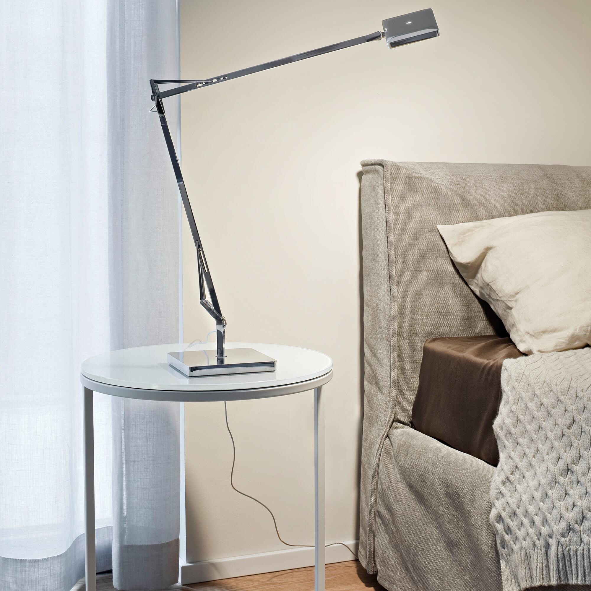 Kelvin Edge Basis LED Table Lamp