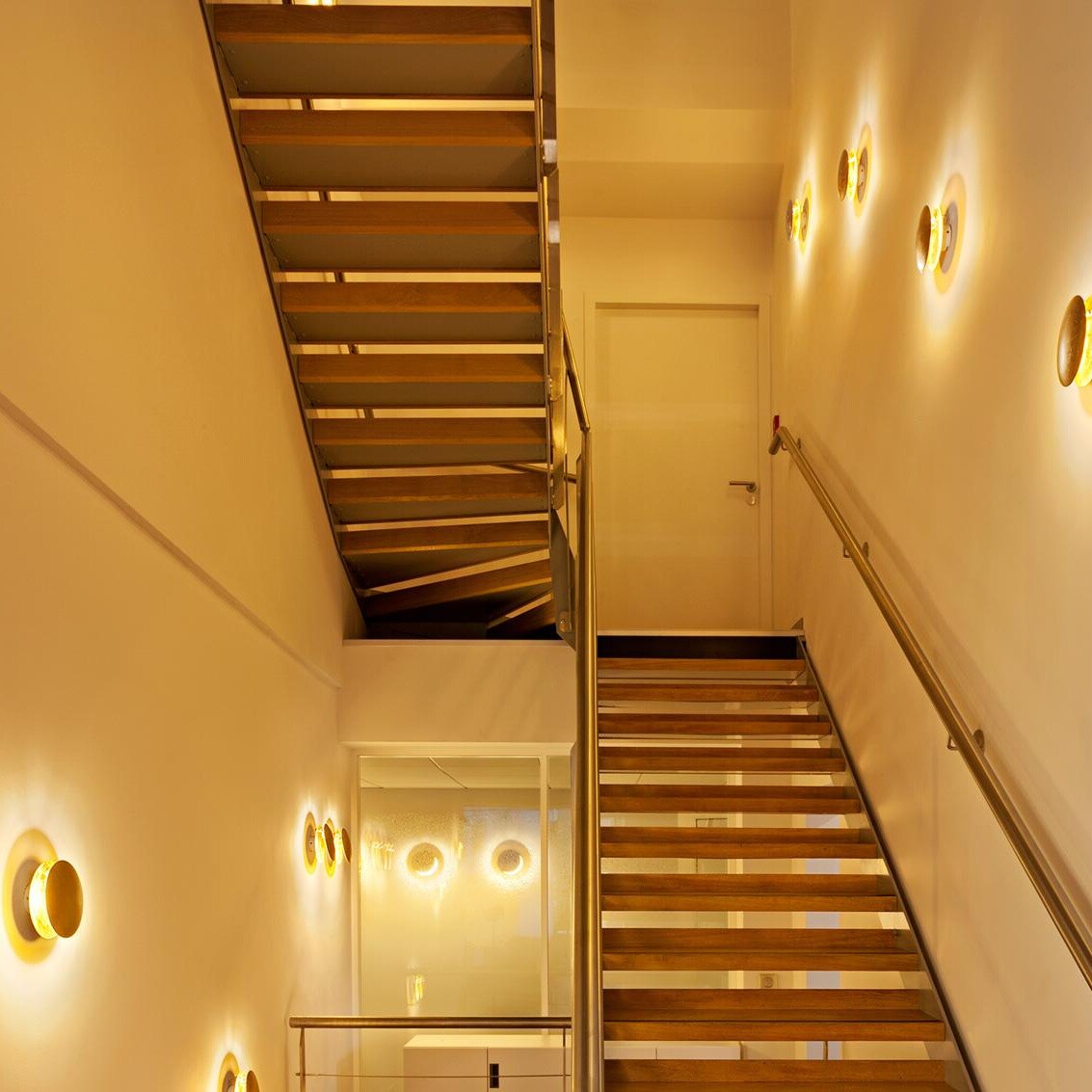 Lederam W 17 LED Wall Lamp