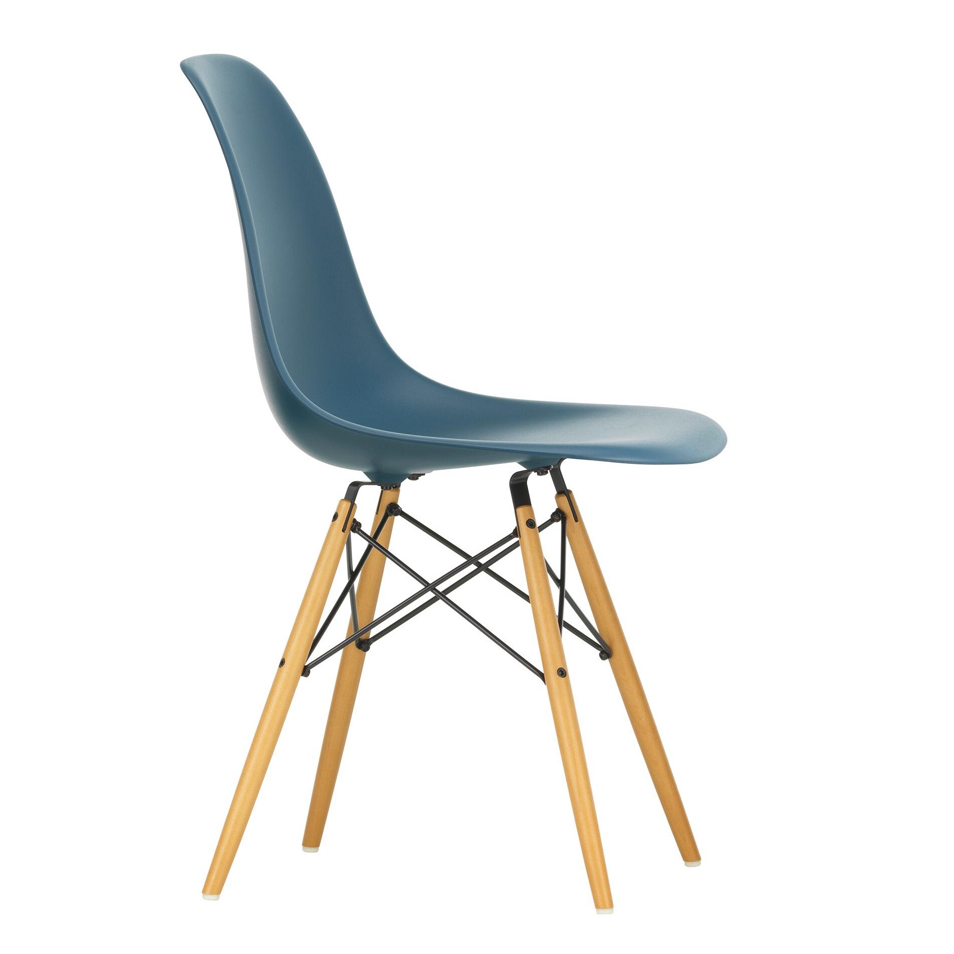 Eames Plastic Side Chair DSW RE Golden Maple