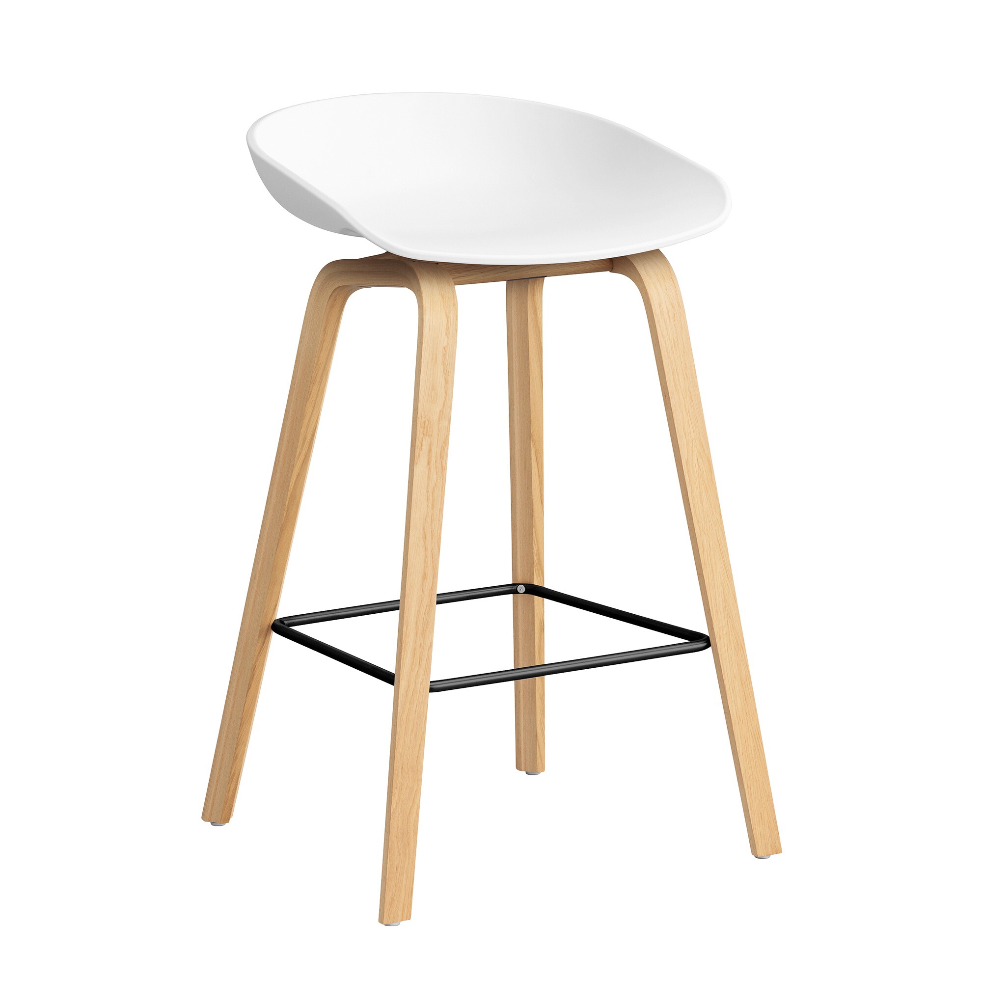AAS 32 2.0 Bar Stool Low Lacquered Oak