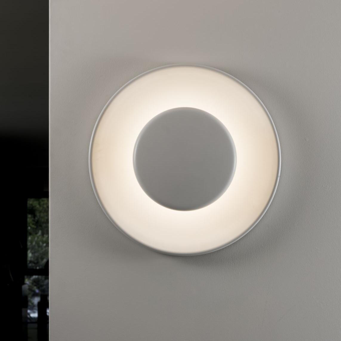 Lunanera LED Wall/Ceiling Lamp