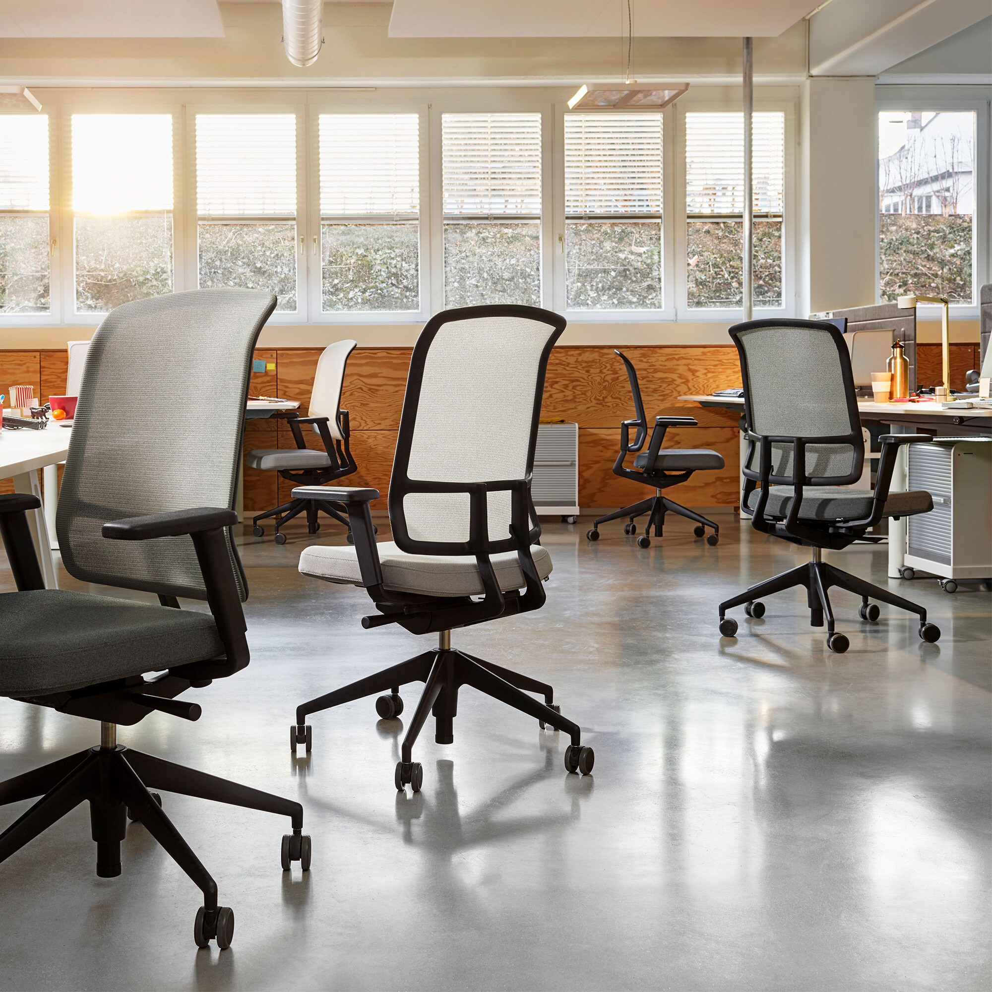 Follow Me 1 Container on Wheels