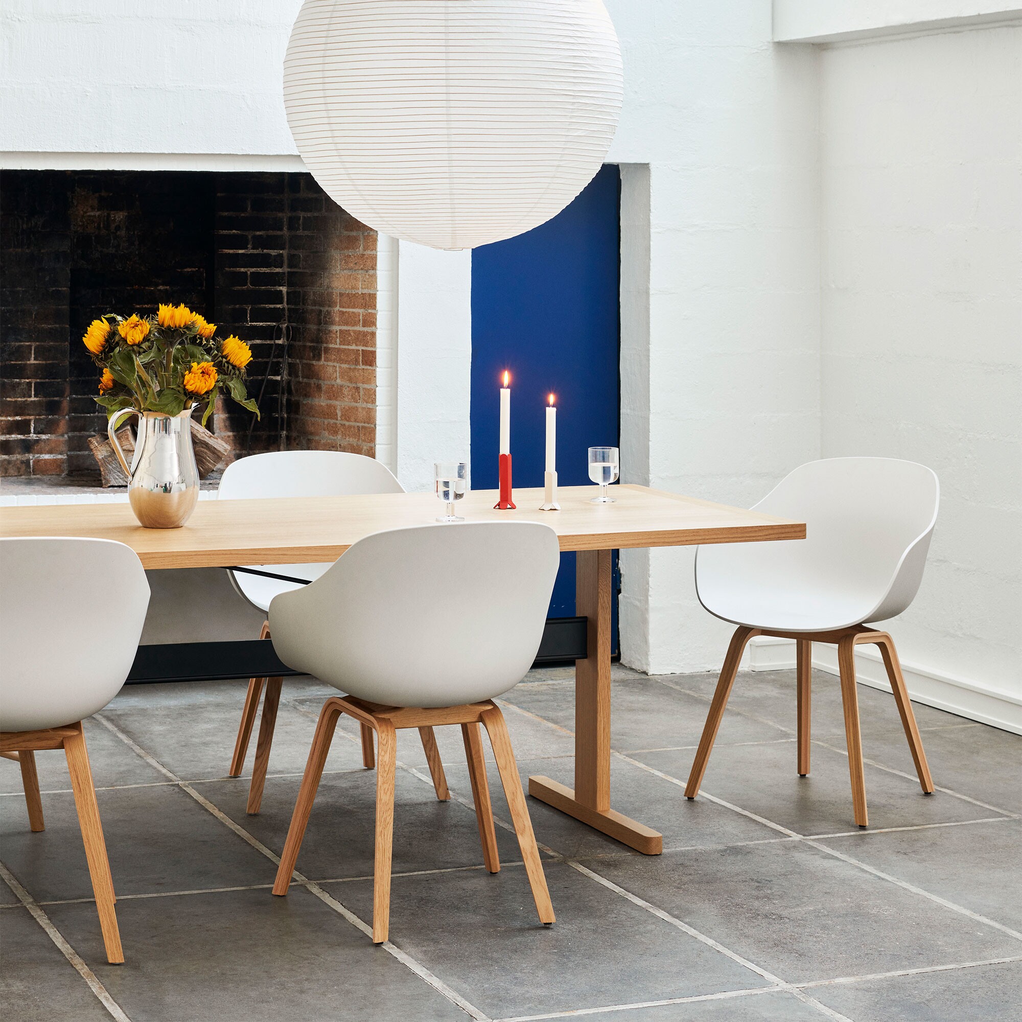 About a Chair AAC 222 2.0 Armchair Lacquered Oak