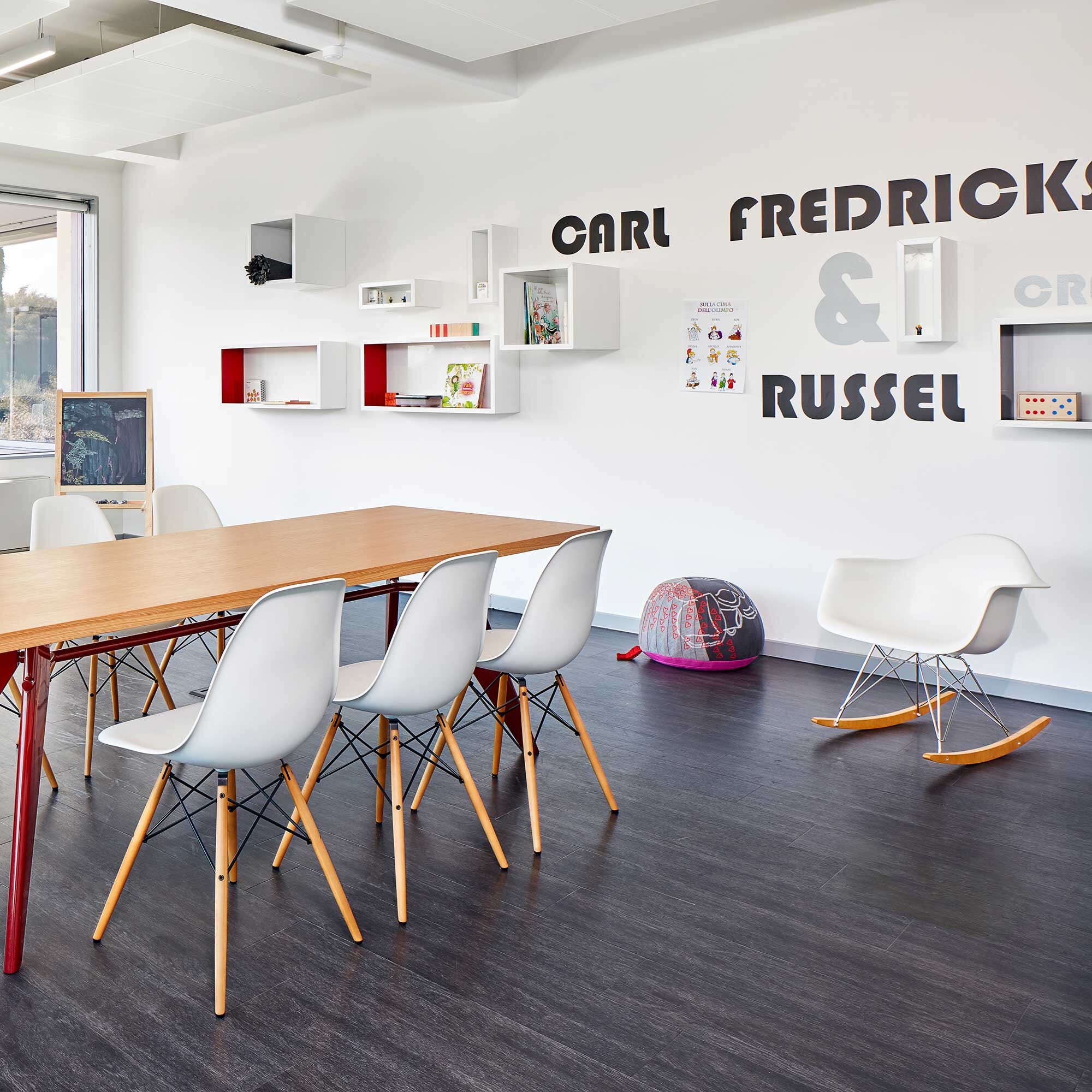 Eames Plastic Armchair RAR Rocking Chair Chromed