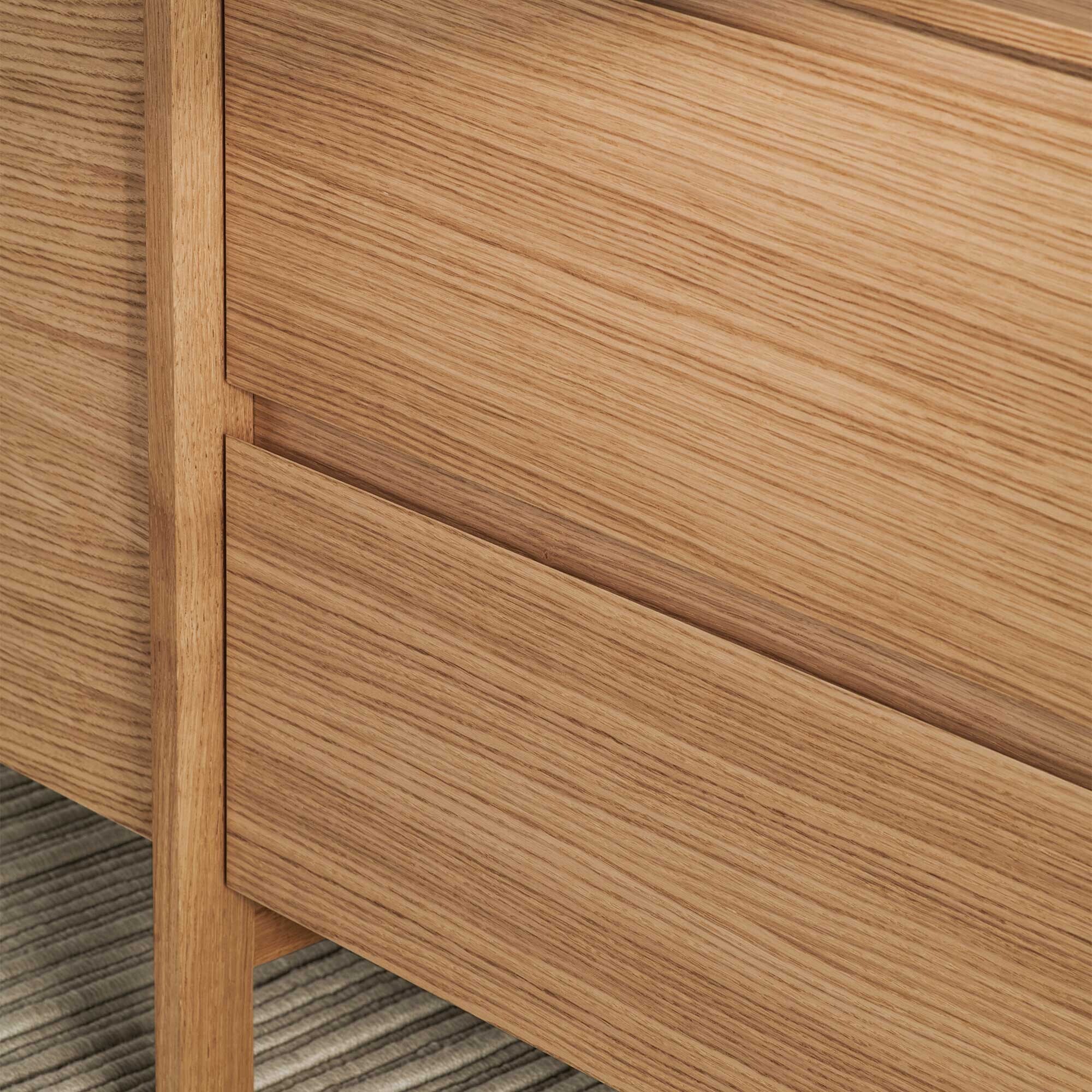 Daia Sideboard with Drawers