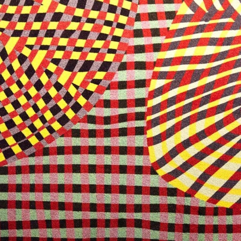 Amoeba Carpet 252x393cm