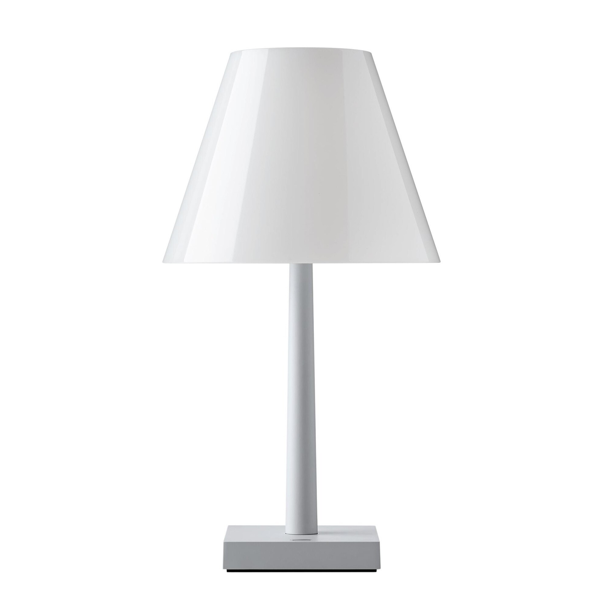 Dina+ LED Table Lamp With Battery