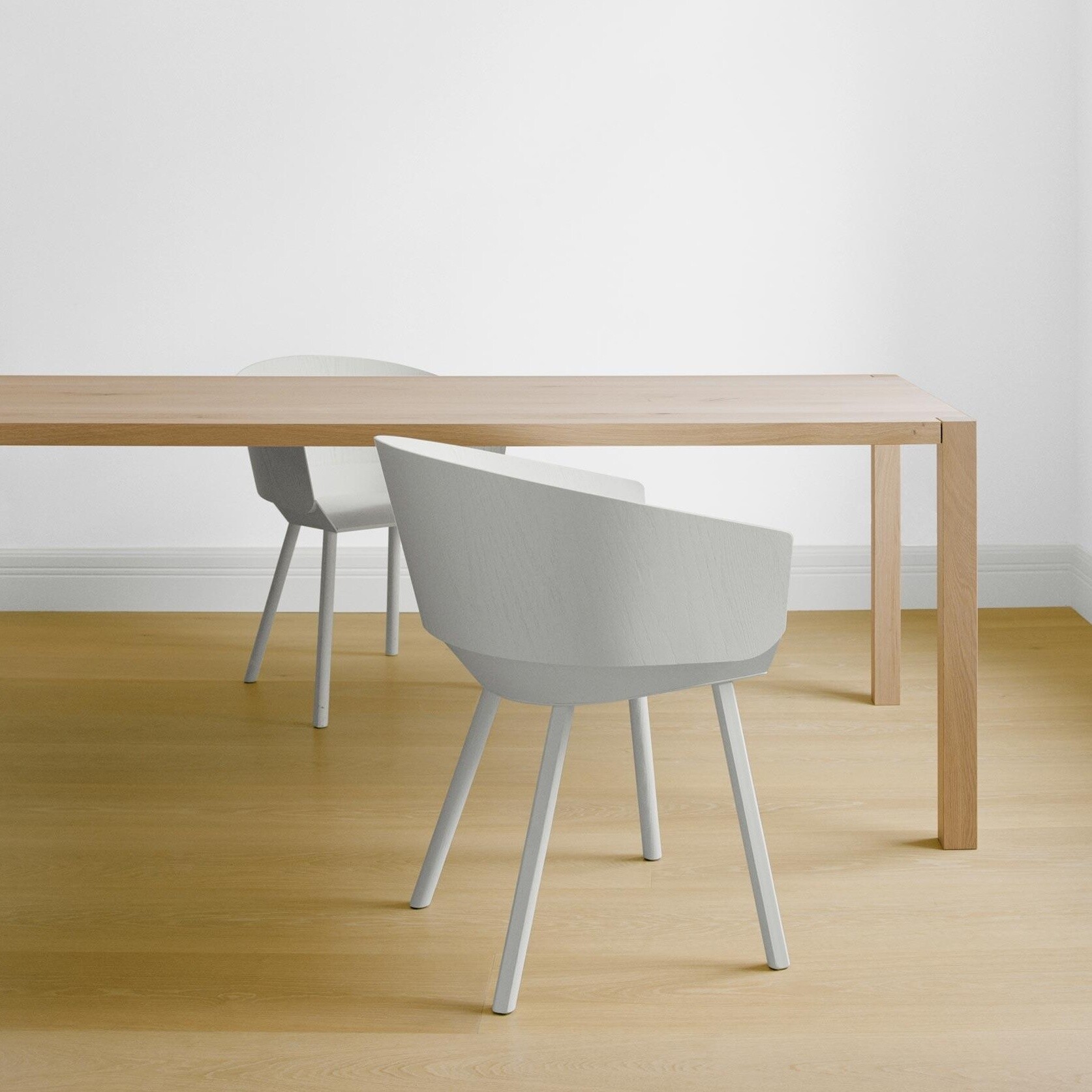 e15 TA19 Sloane Table