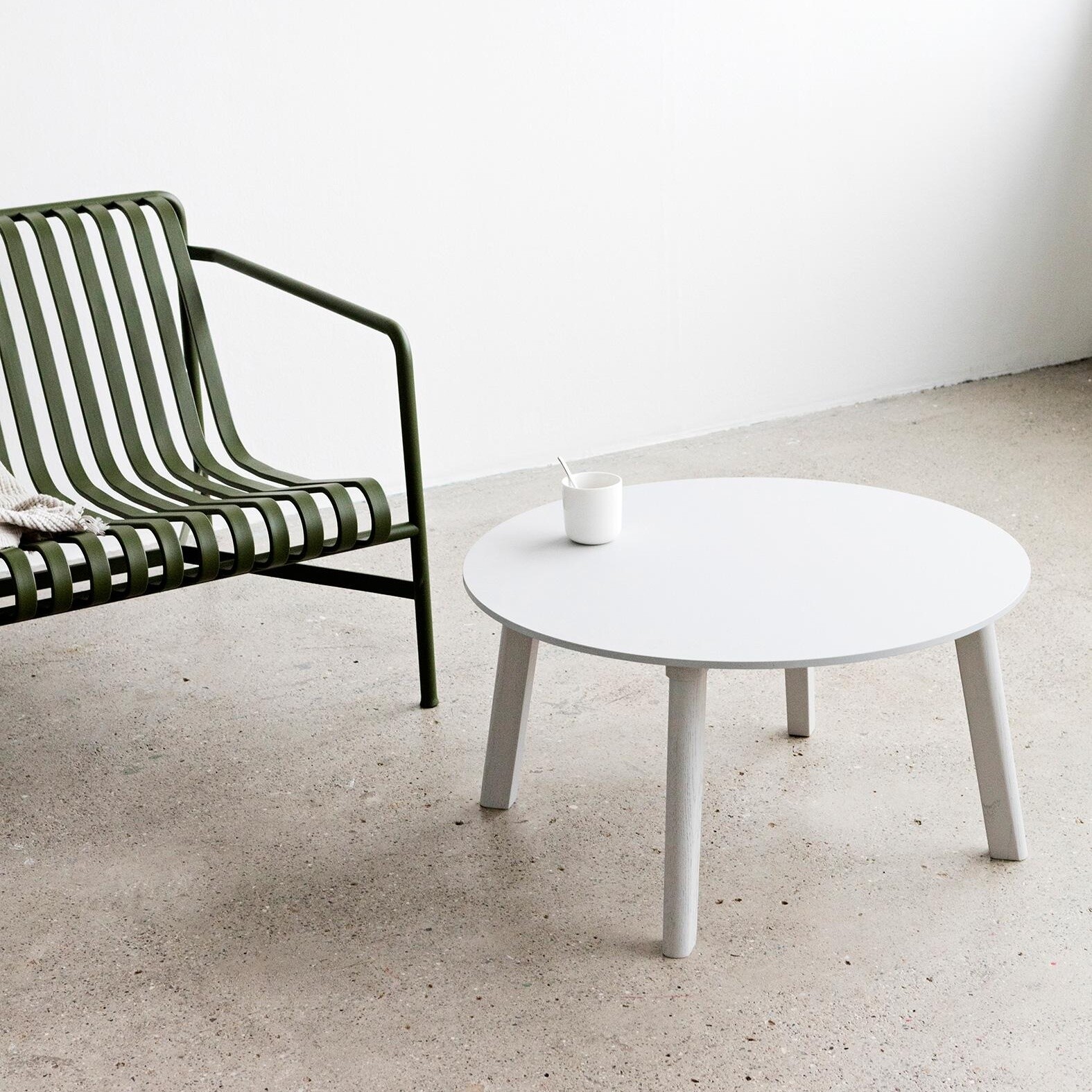 Copenhague Deux CPH 250 Coffee Table Ø75cm