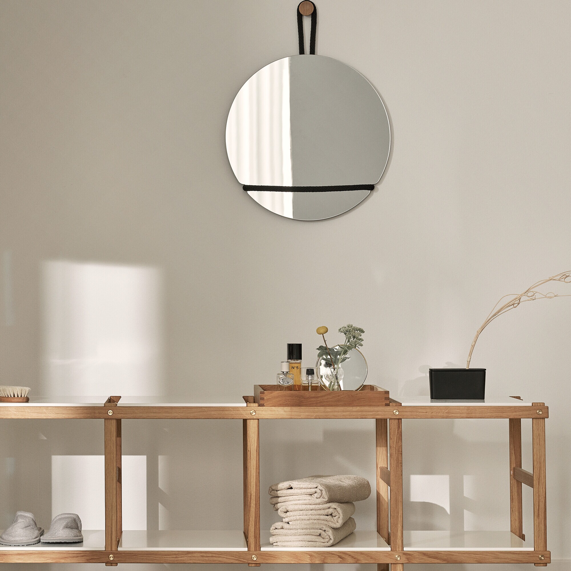 Lasso Wall Mirror Round Ø 50cm