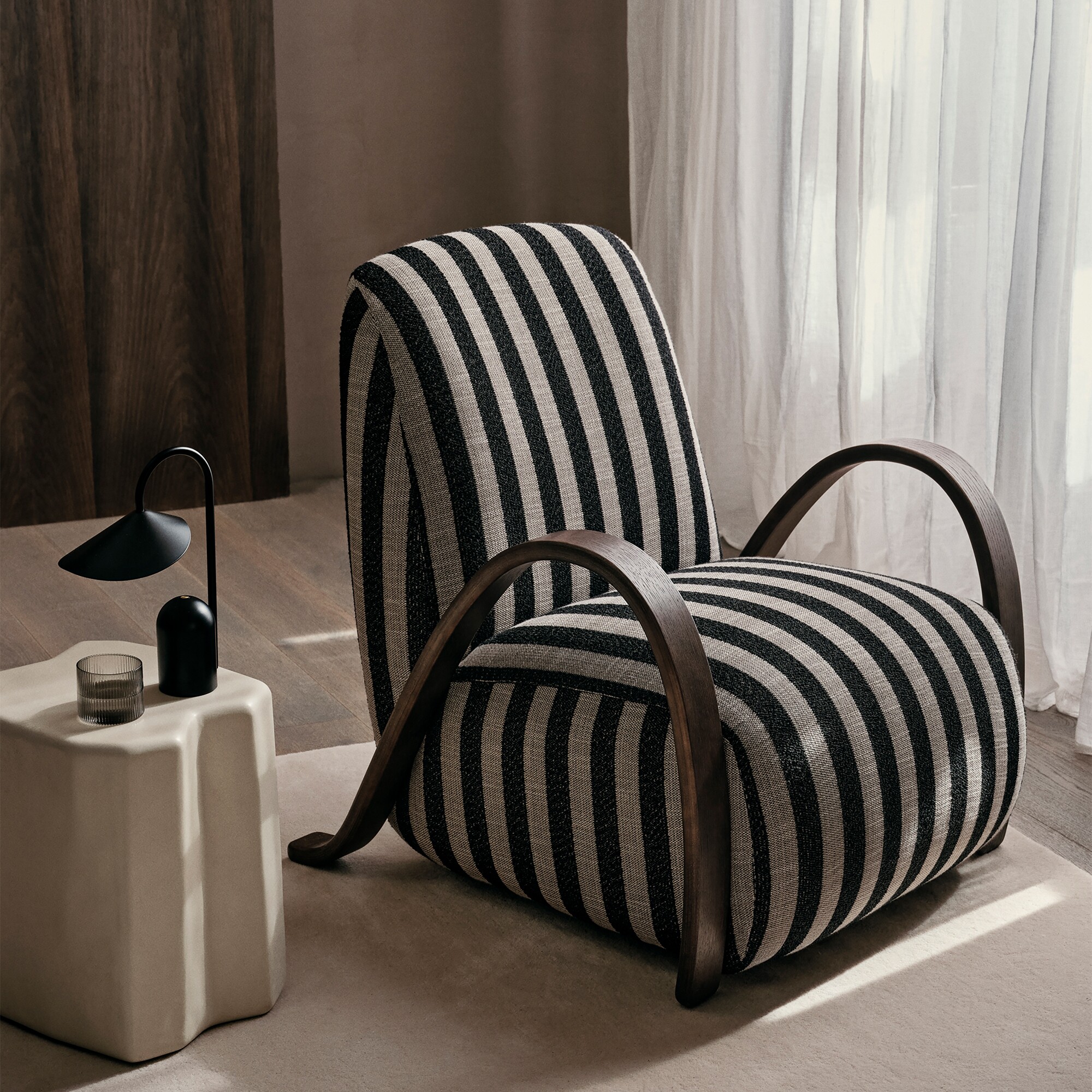 Arum Portable Table Lamp with Battery