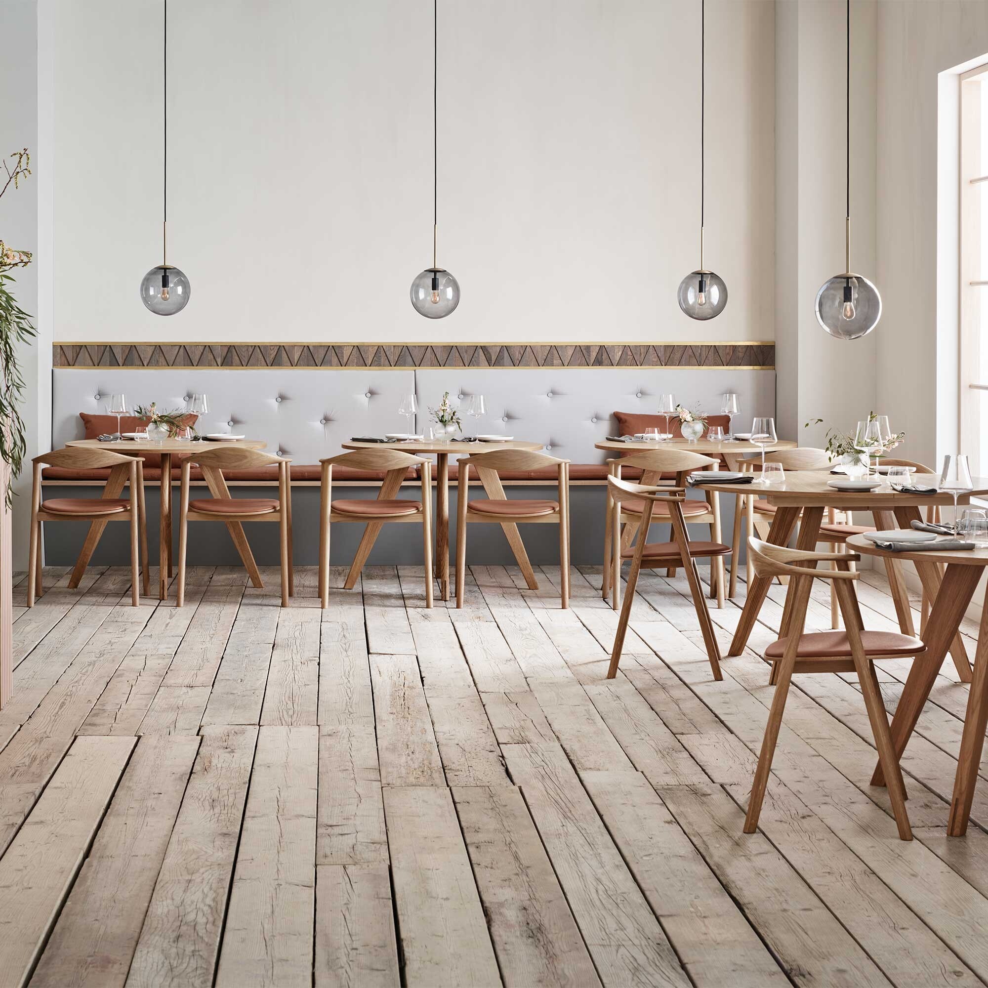 Orb Suspension Lamp Ø 20cm