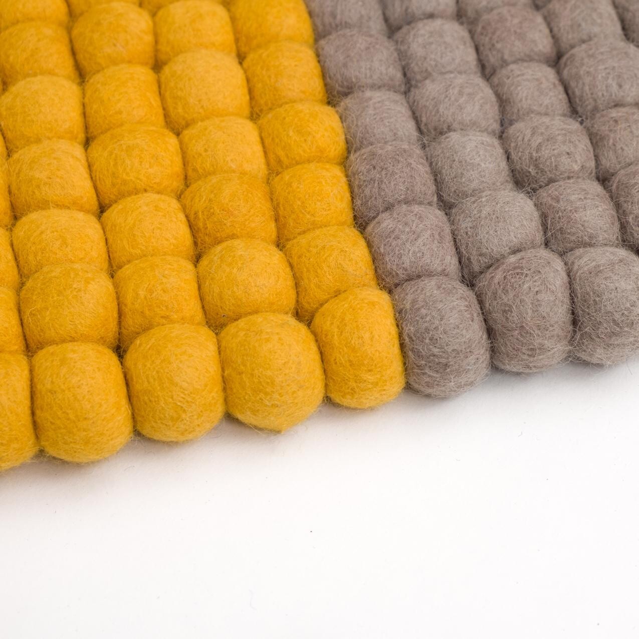 Cube Felt Ball Rug rectangular