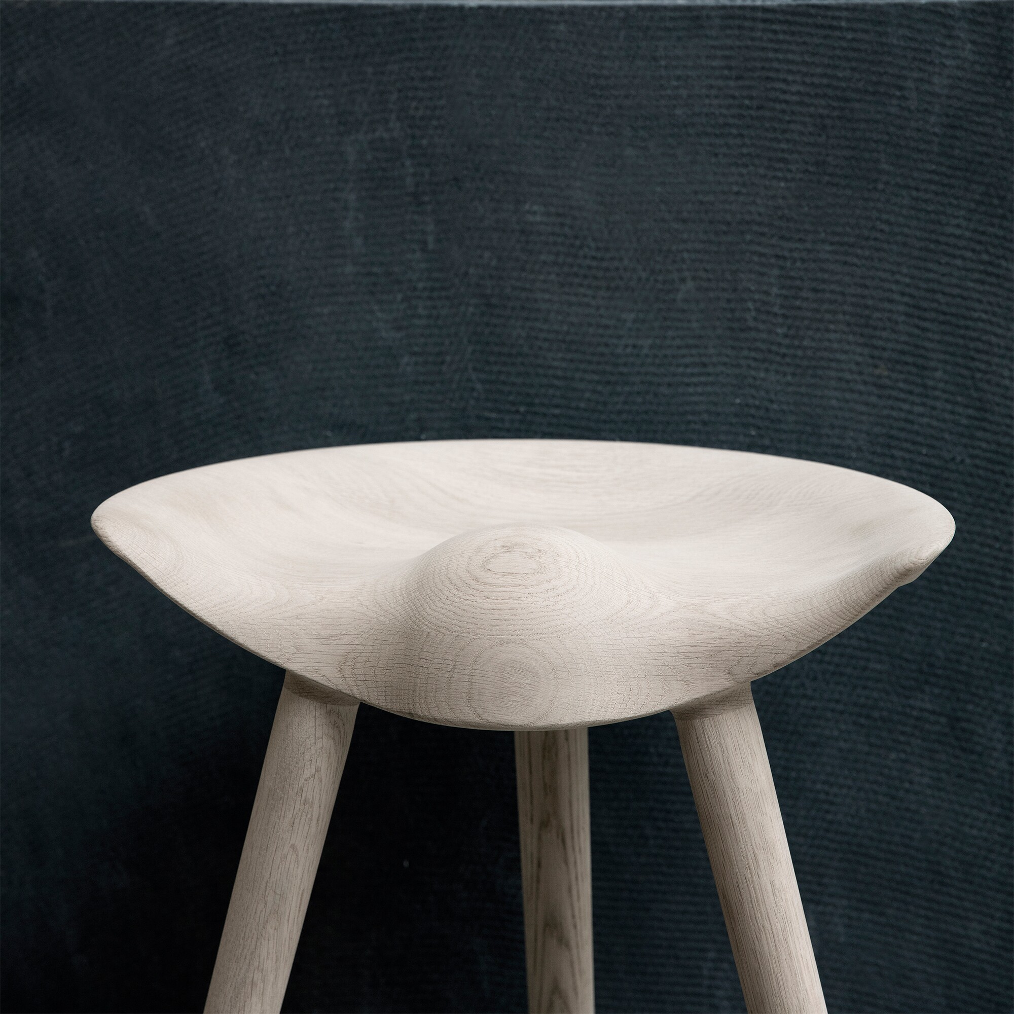 ML 42 Stool 48cm