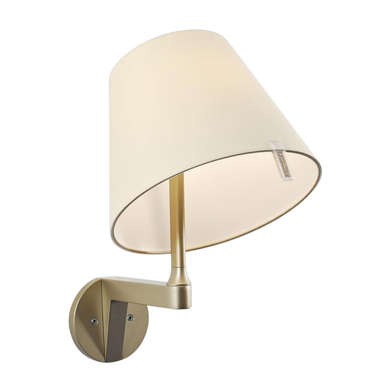 Melampo Parete Wall Lamp