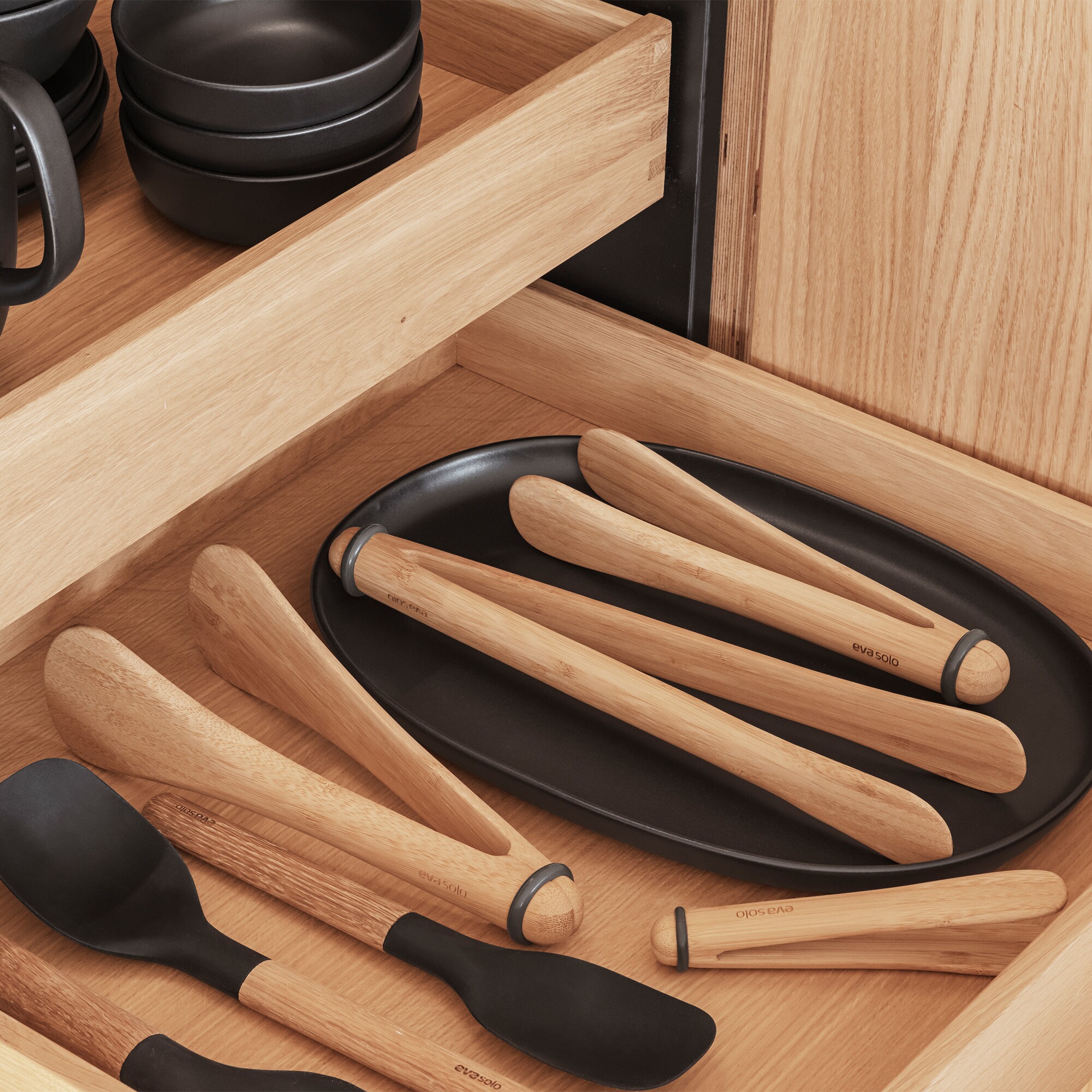 Nordic Kitchen Serving Tongs