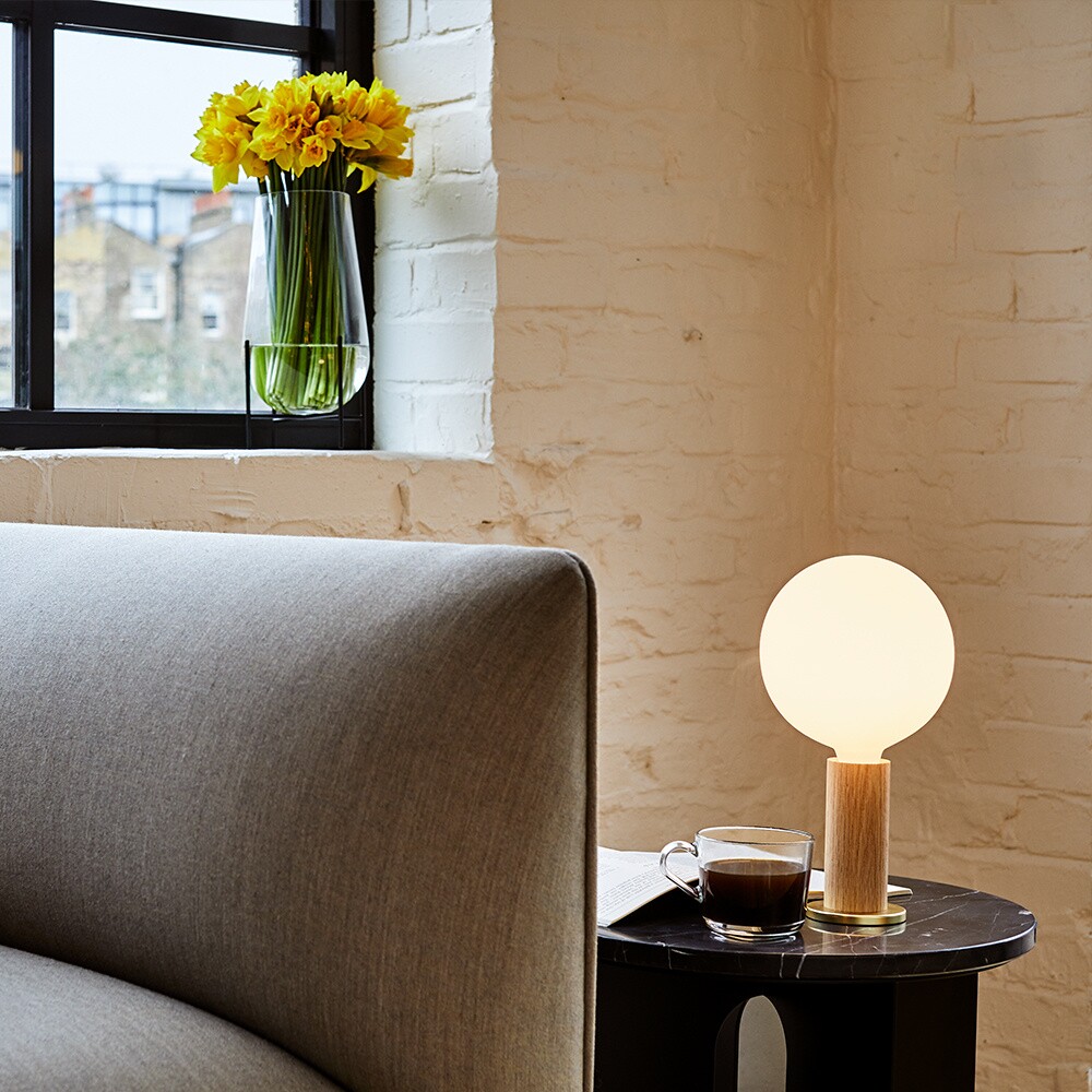 Oak Knuckle Table Lamp With Sphere IV LED E27 8W Dim To Warm