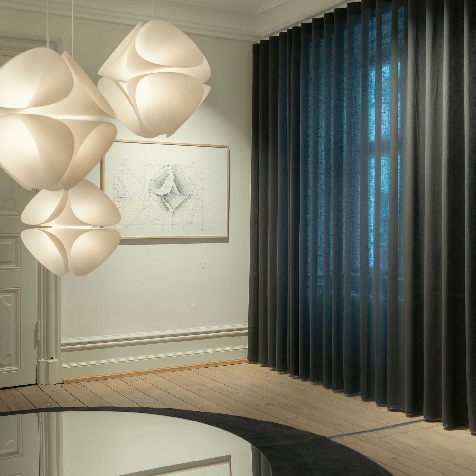 Nova Suspension Lamp