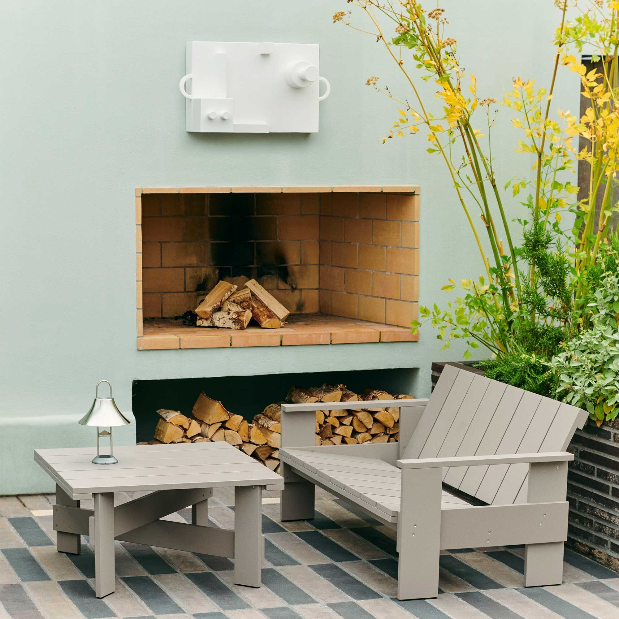 Crate Outdoor Lounge Sofa