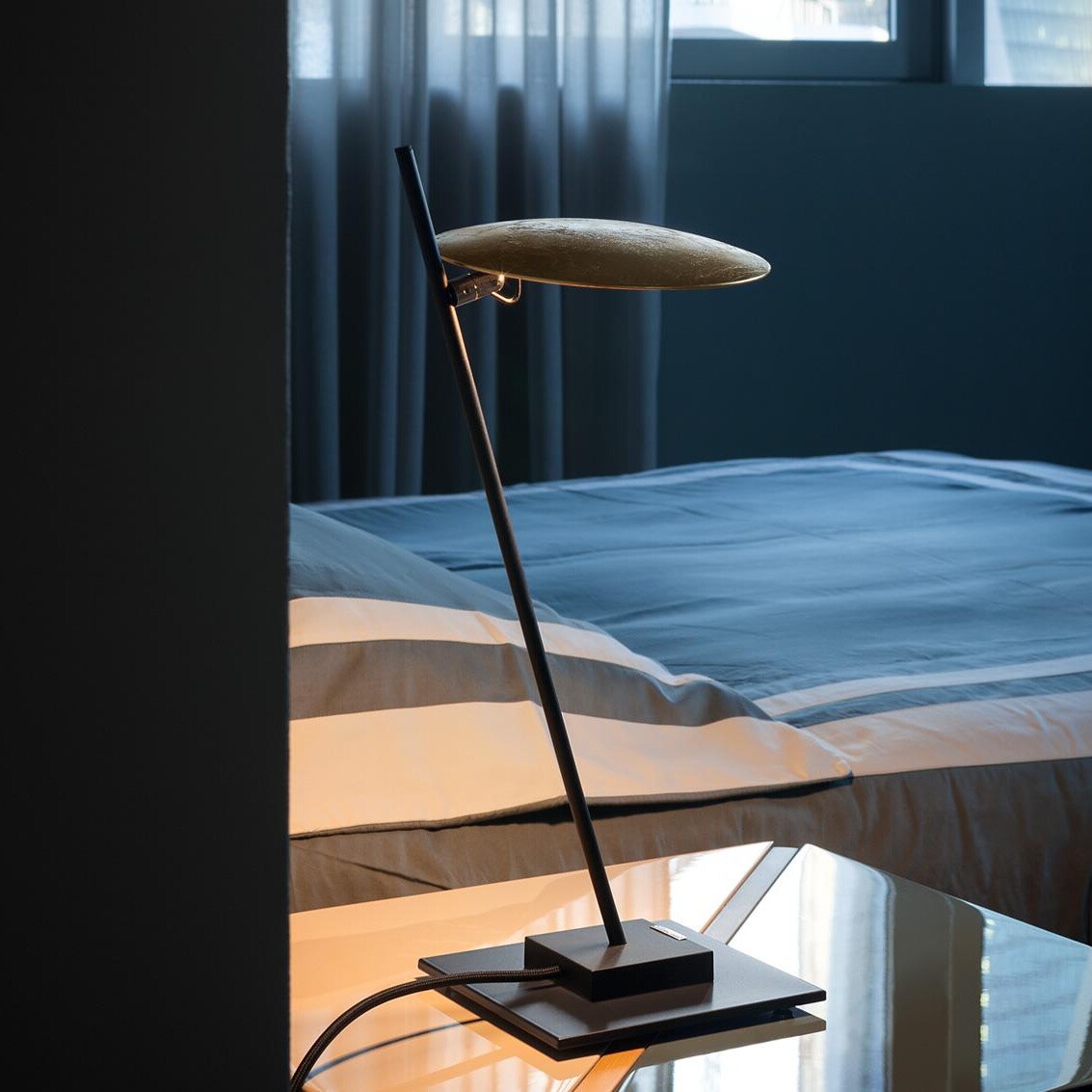 Lederam T1 LED Table Lamp