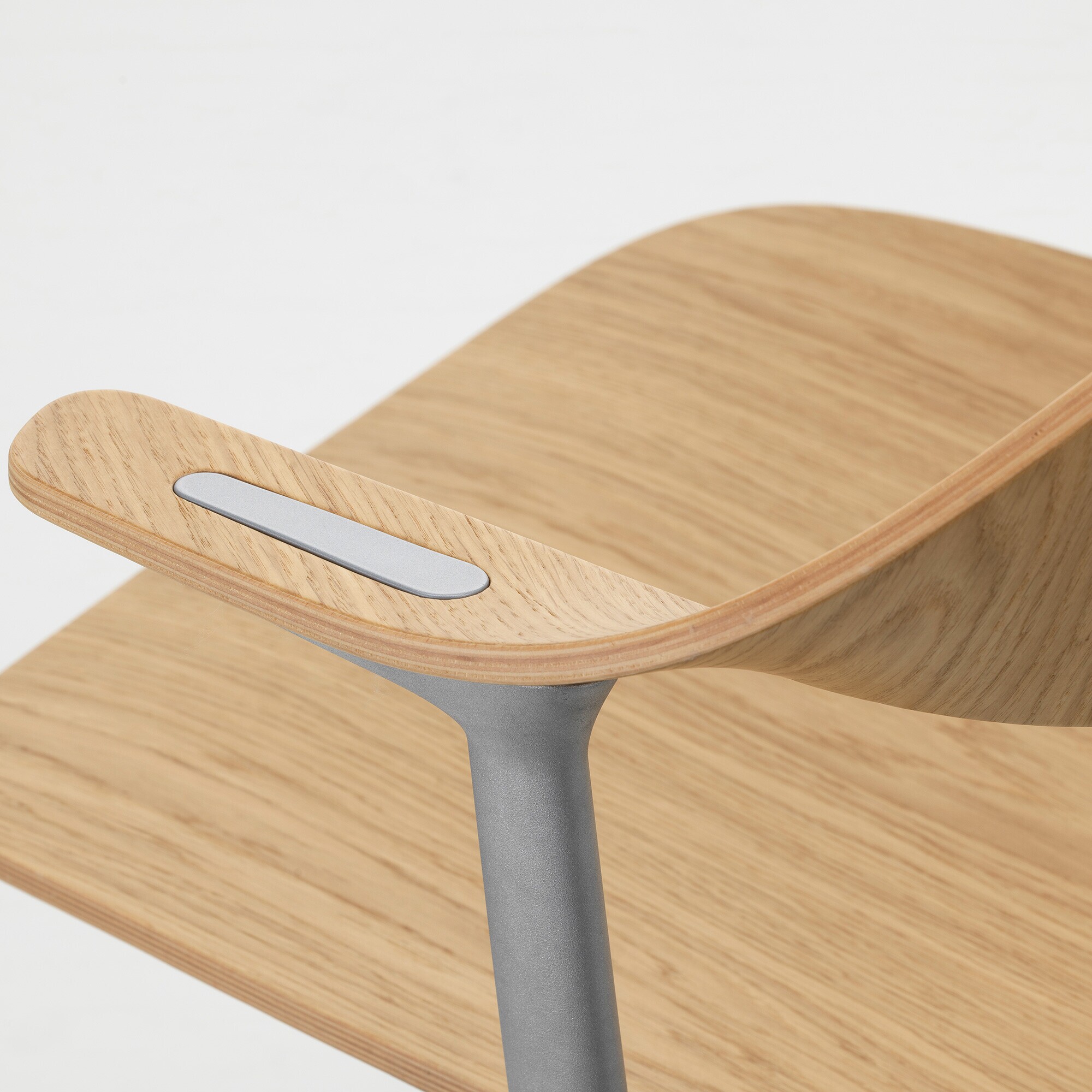 Mynt Office Chair Oak Aluminium Base