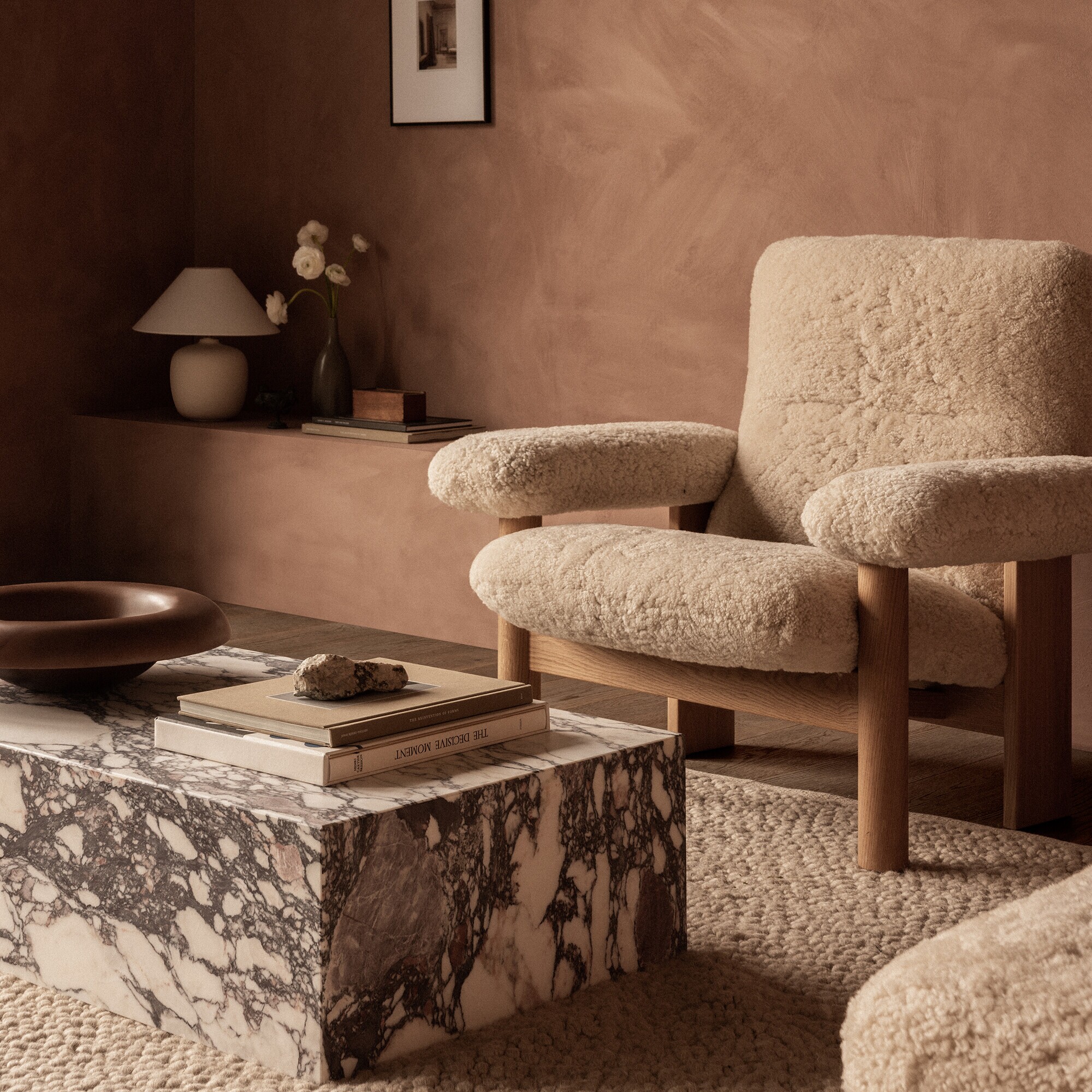 Brasilia Lounge Chair Sheepskin