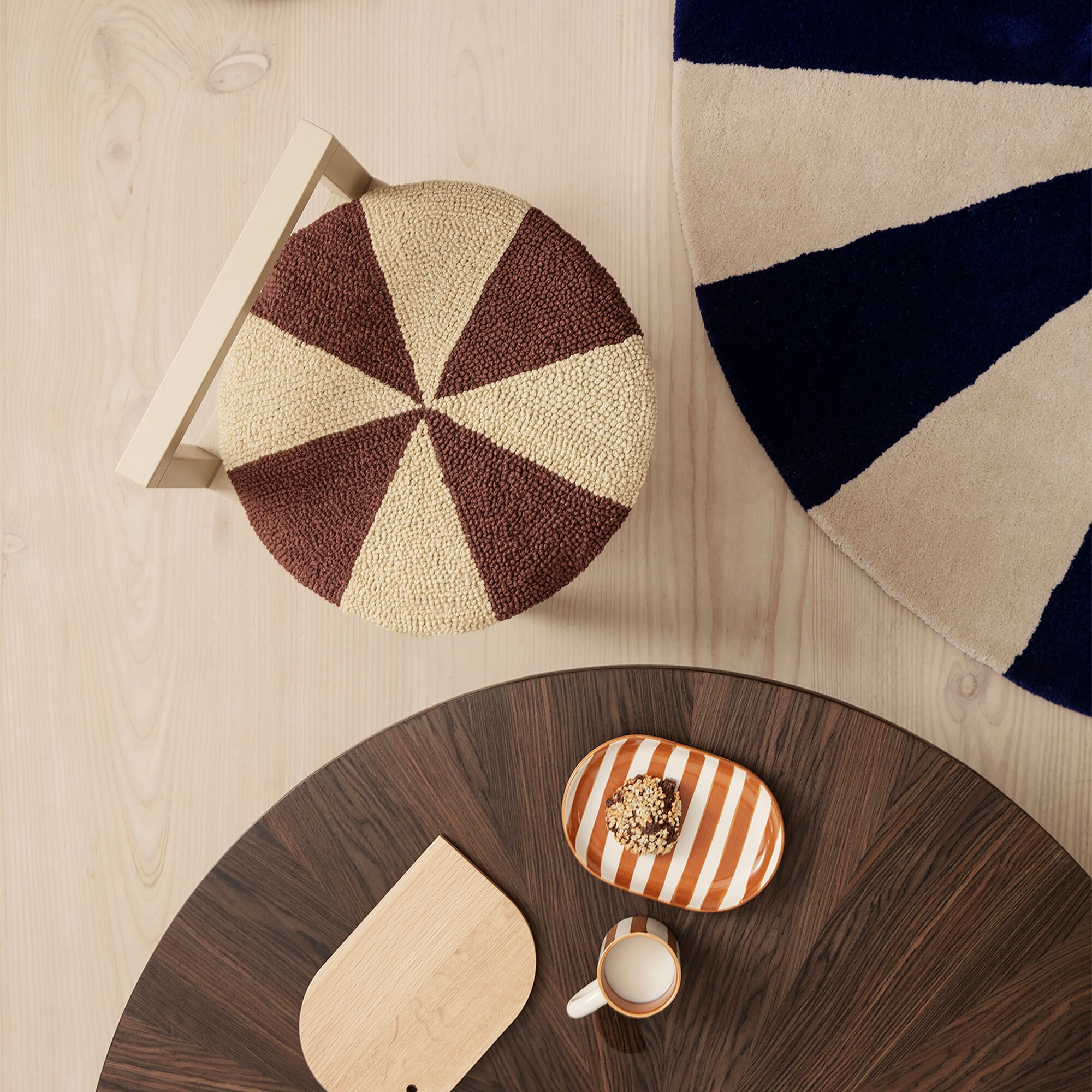 Arch Tufted Carpet Ø 130cm