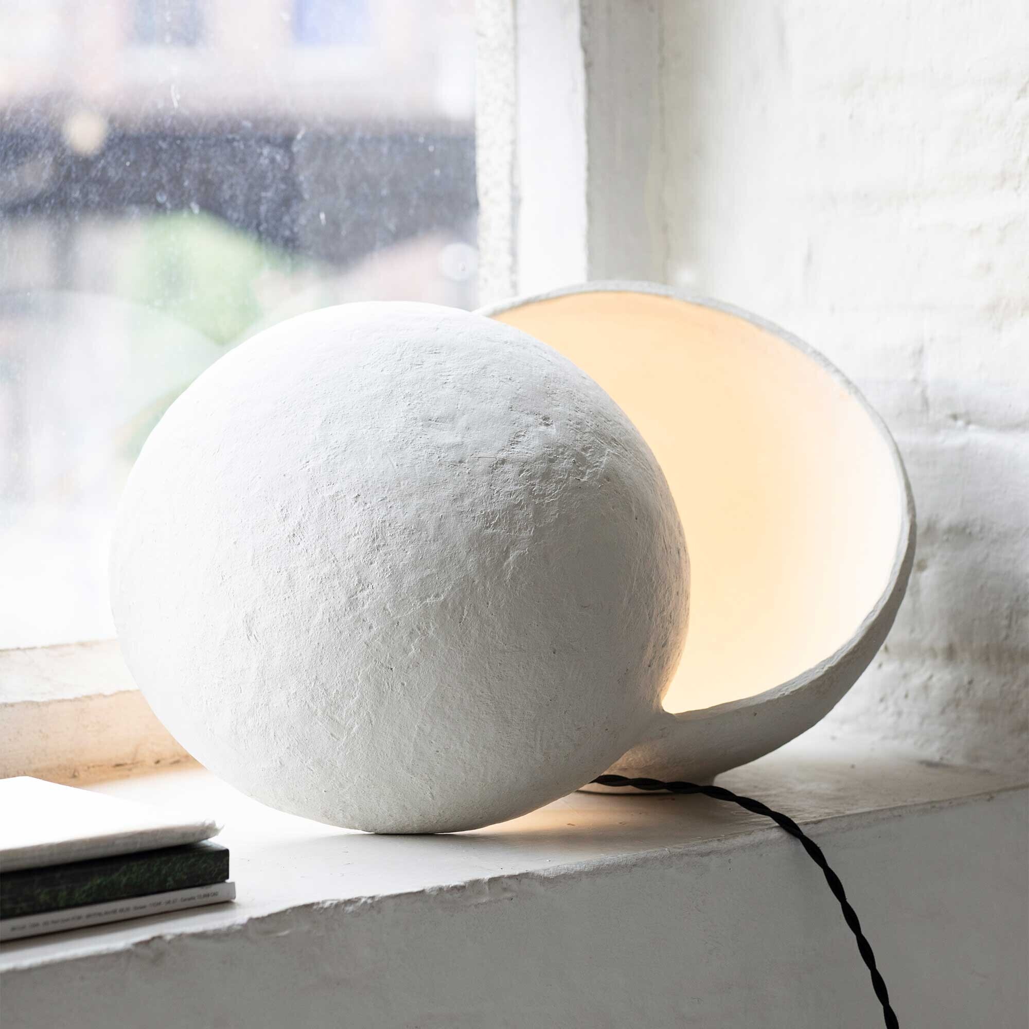 Earth Table Lamp L