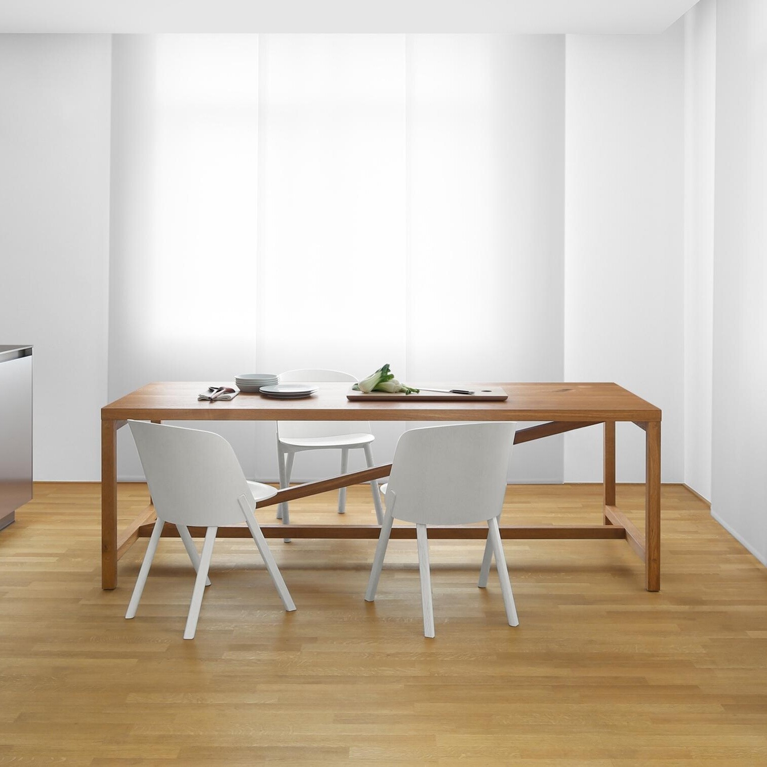 e15 TA21 Platz Dining Table H 75cm