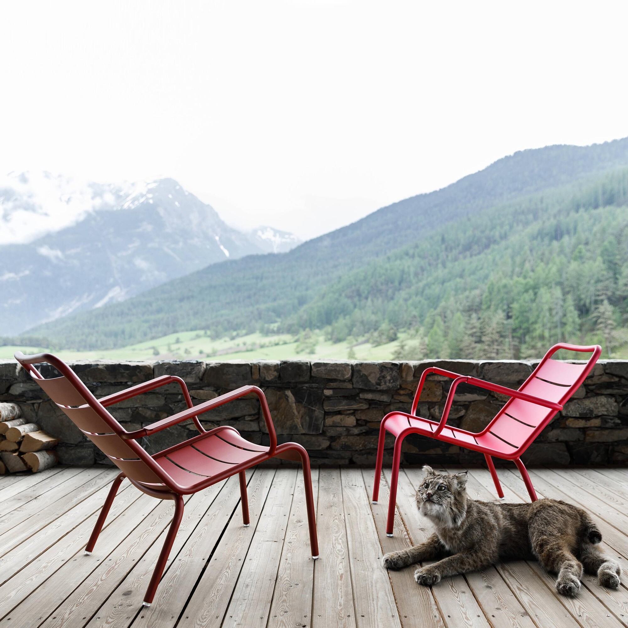 Luxembourg Low Outdoor Armchair