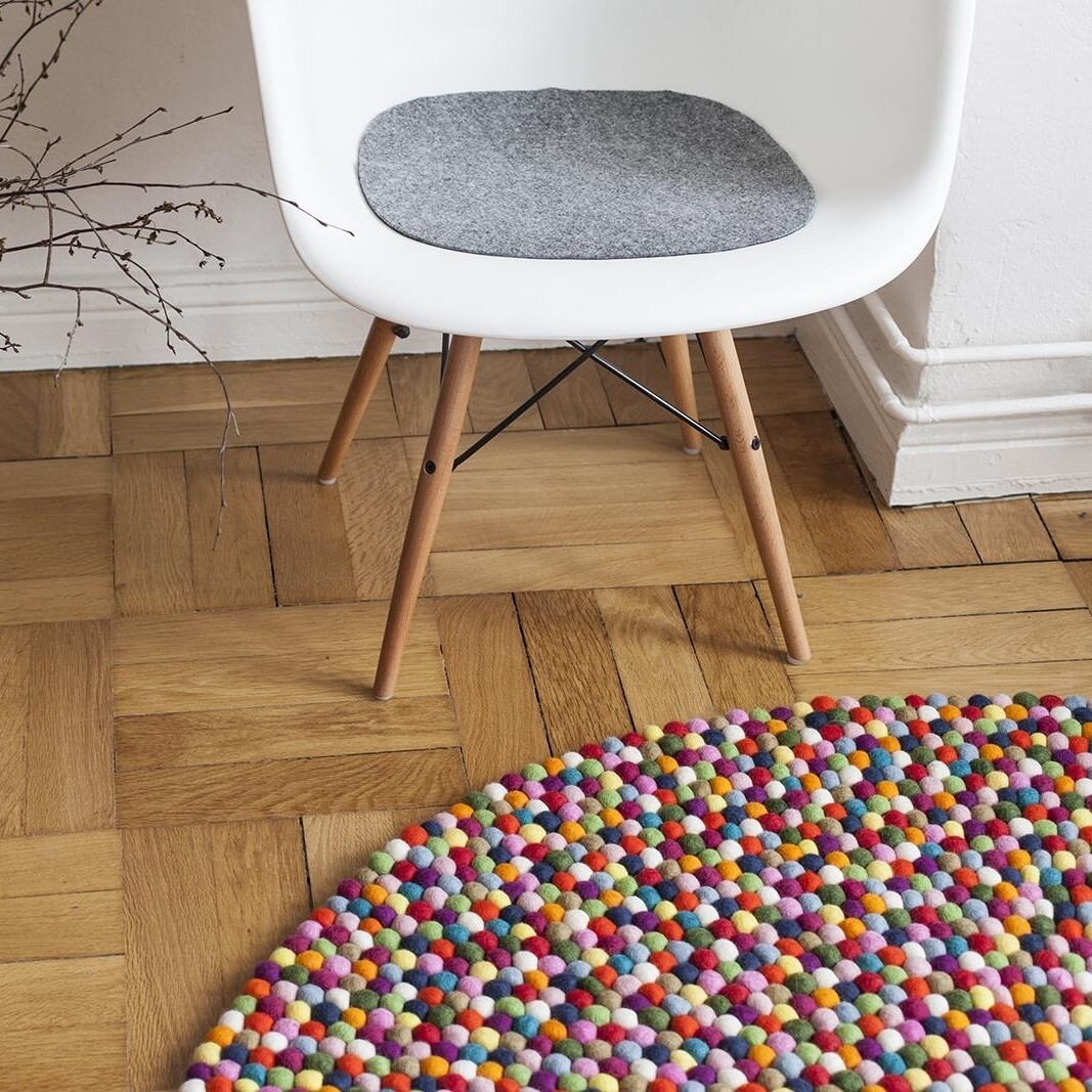Lotte Felt Ball Rug