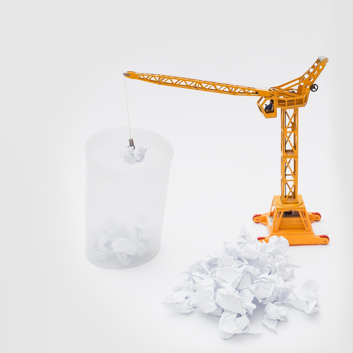 In Attesa Waste Basket