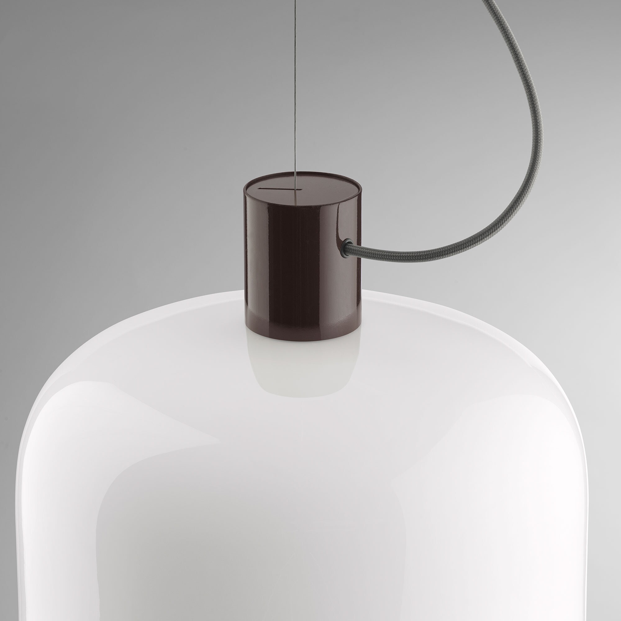 Bellhop S1 Glass Suspension Lamp