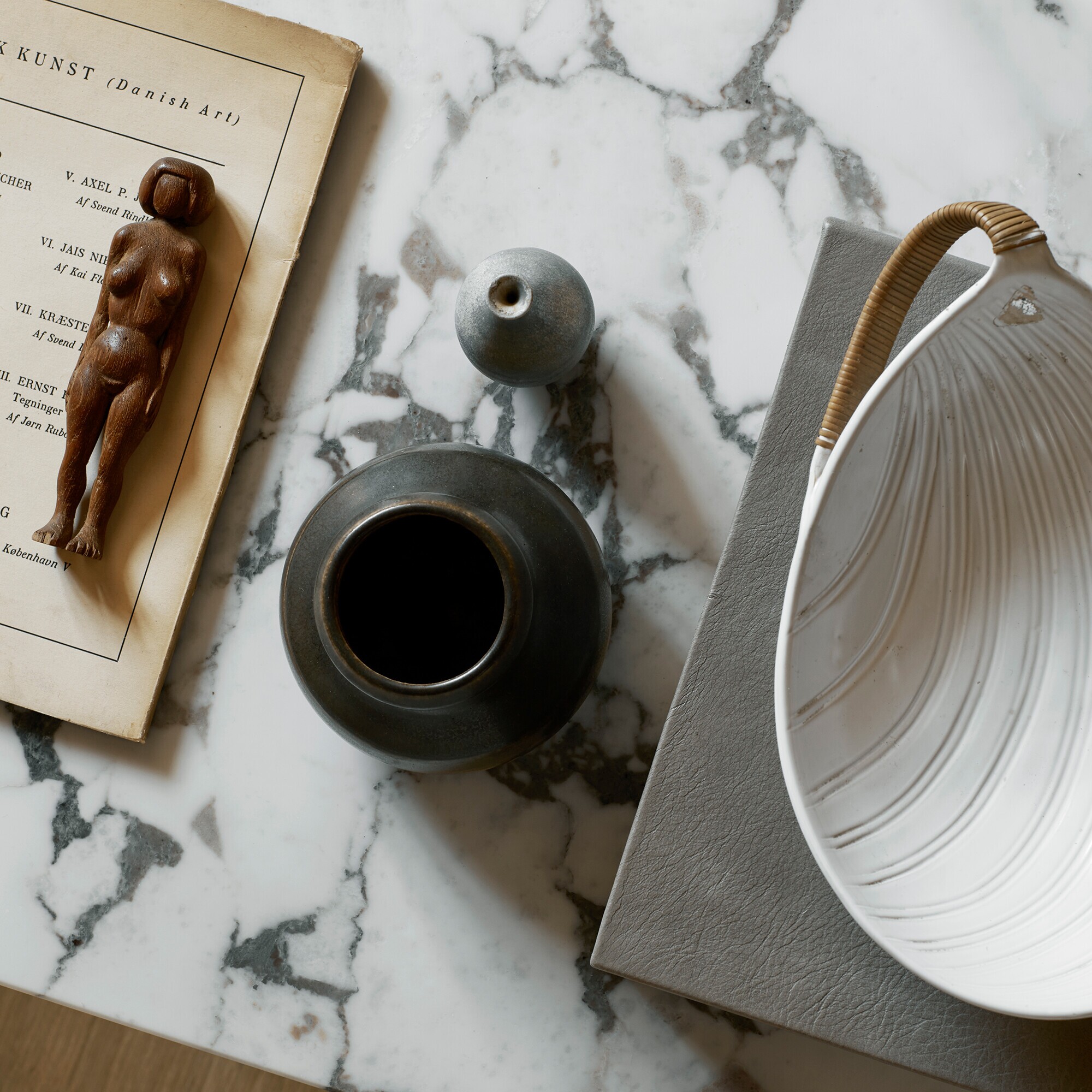 Androgyne Coffee Table Frame Wood 120x45cm