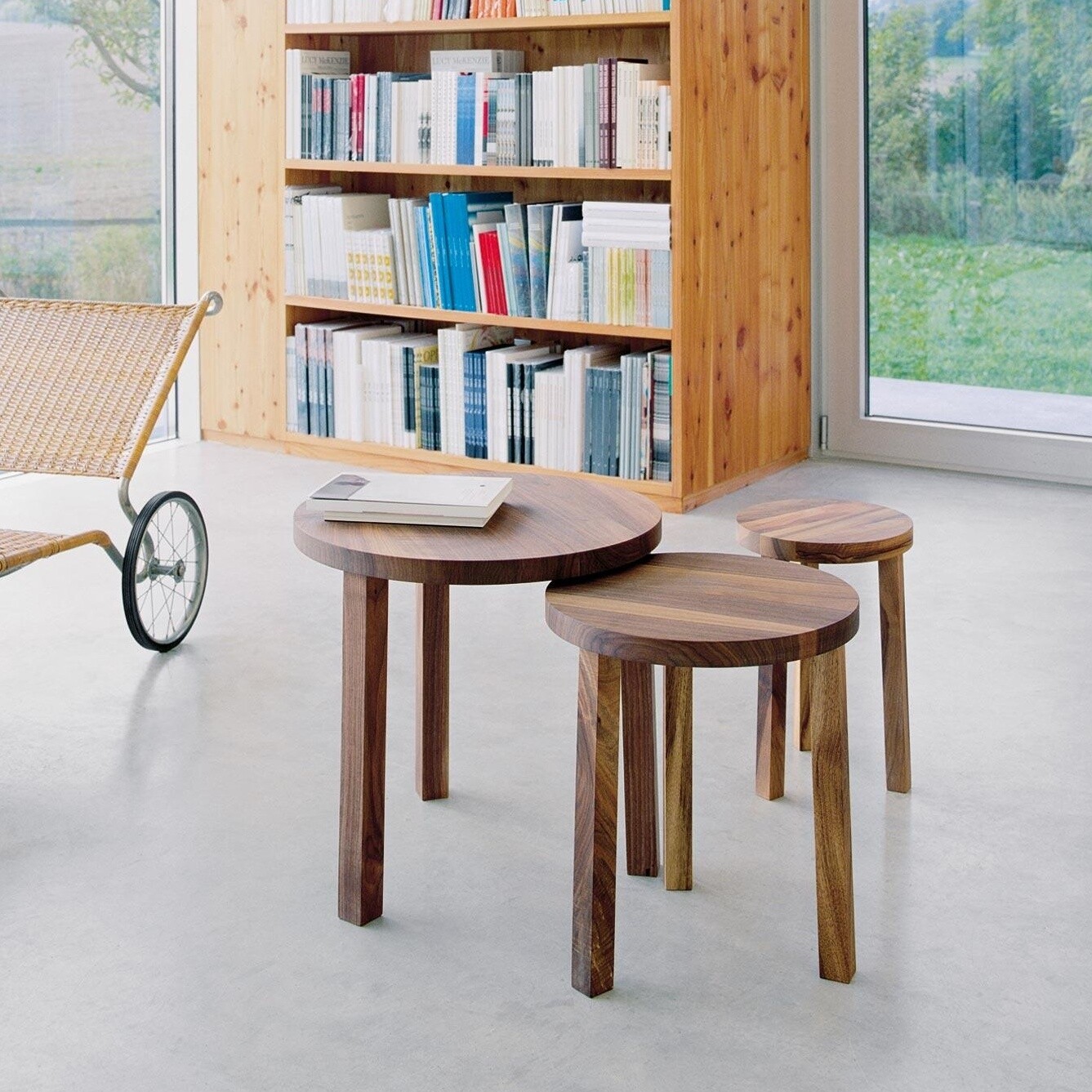 e15 PA03 Alex Side Table Set